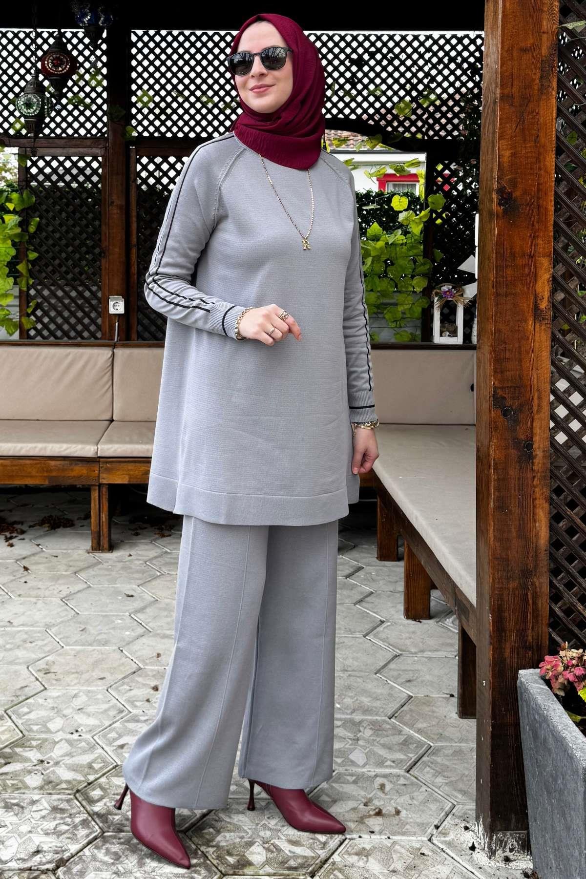 Elfida Taş Triko Takım | Rabia Şamlı | Tesettür Giyim, Elbise ve Kadın Giyim Modası
