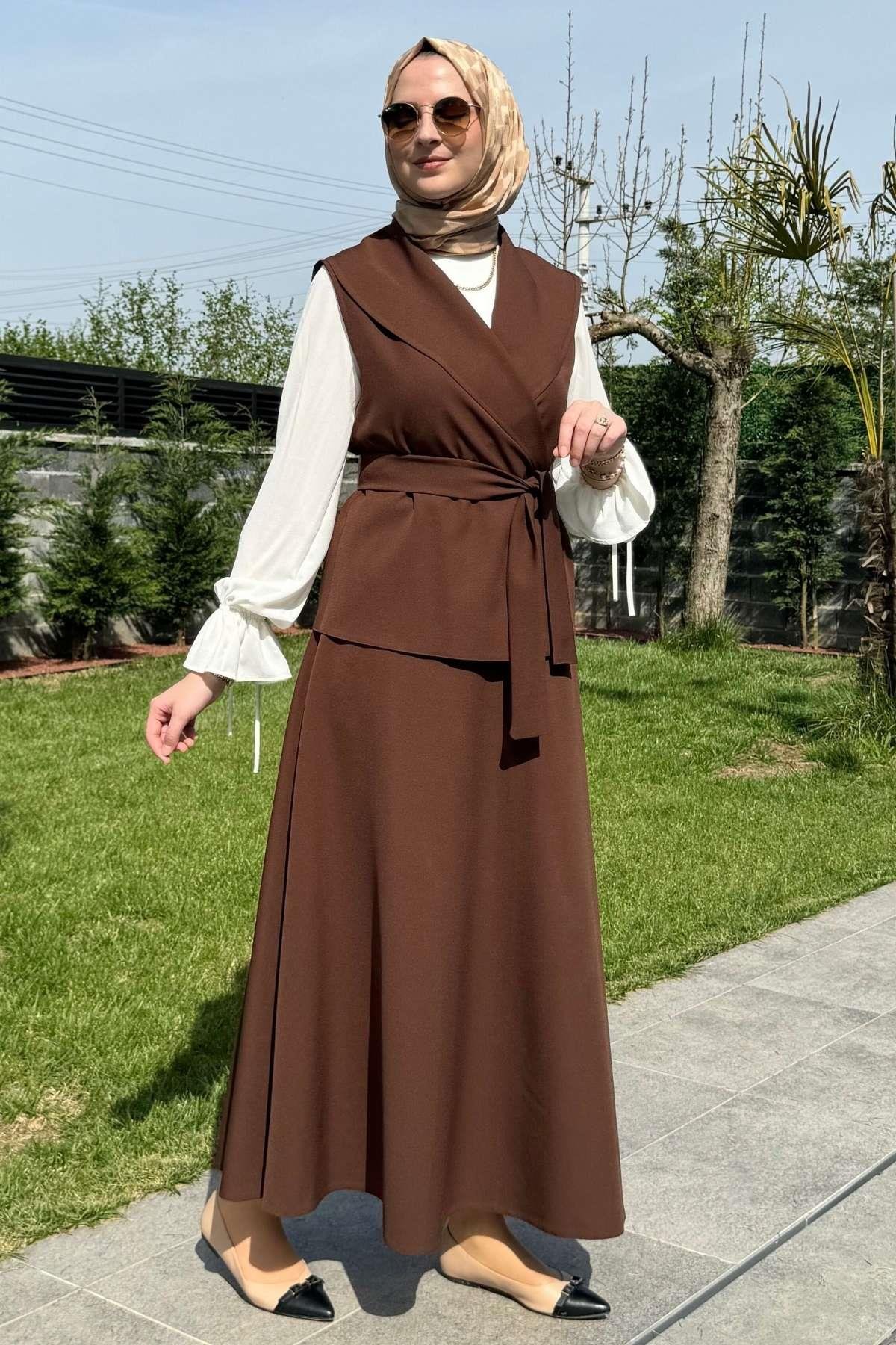 Azize Etek Yelek Takım Kahverengi - Rabia Şamlı | Tesettür Giyim, Elbise ve Kadın Giyim Modası