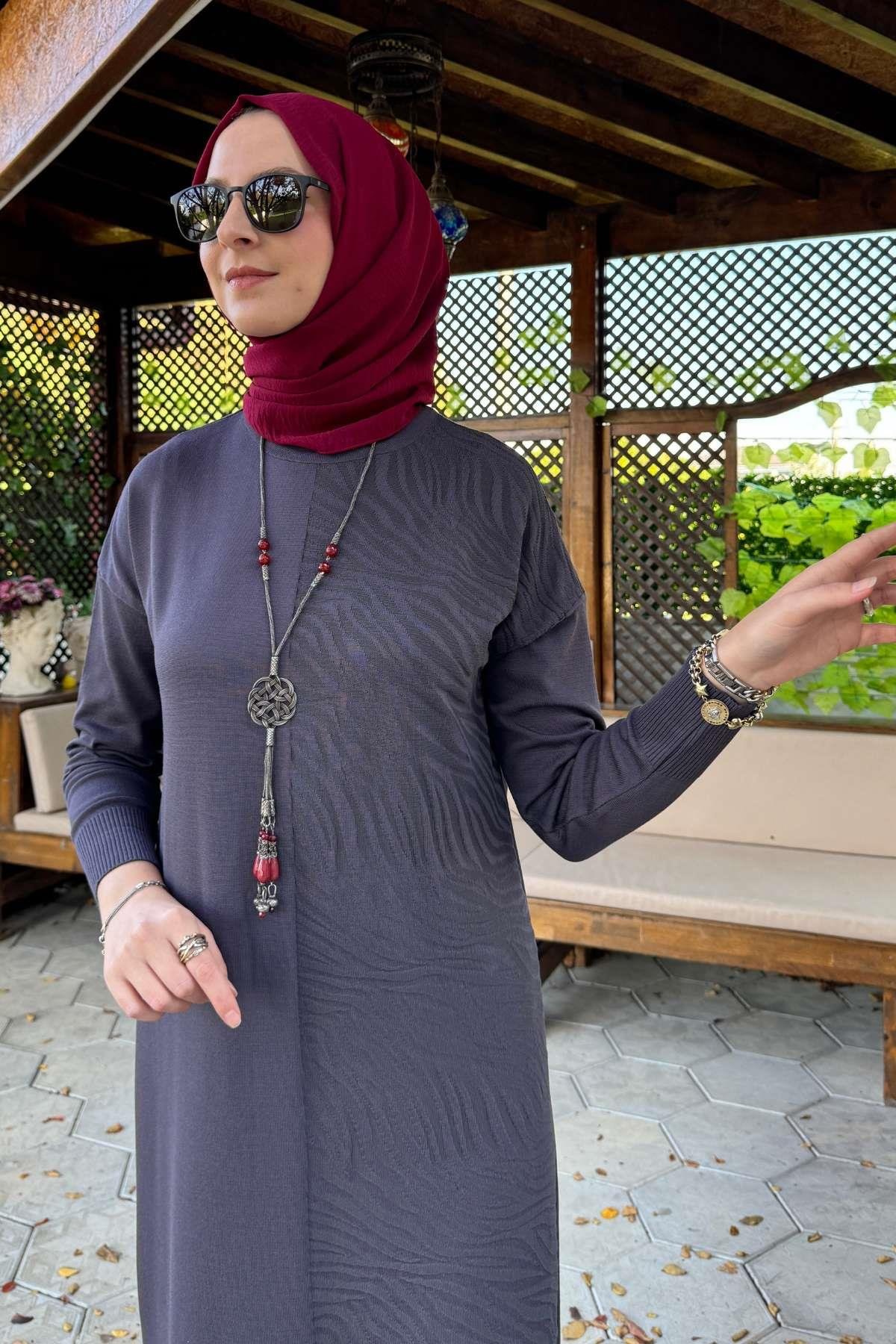 Zebra Desen Triko Elbise Sütlü Kahve | Rabia Şamlı | Tesettür Giyim, Elbise ve Kadın Giyim Modası