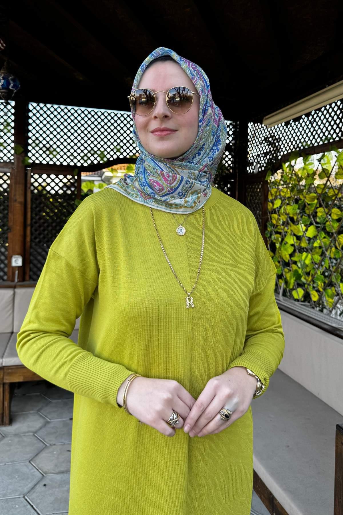Zebra Desen Triko Elbise Camel | Rabia Şamlı | Tesettür Giyim, Elbise ve Kadın Giyim Modası
