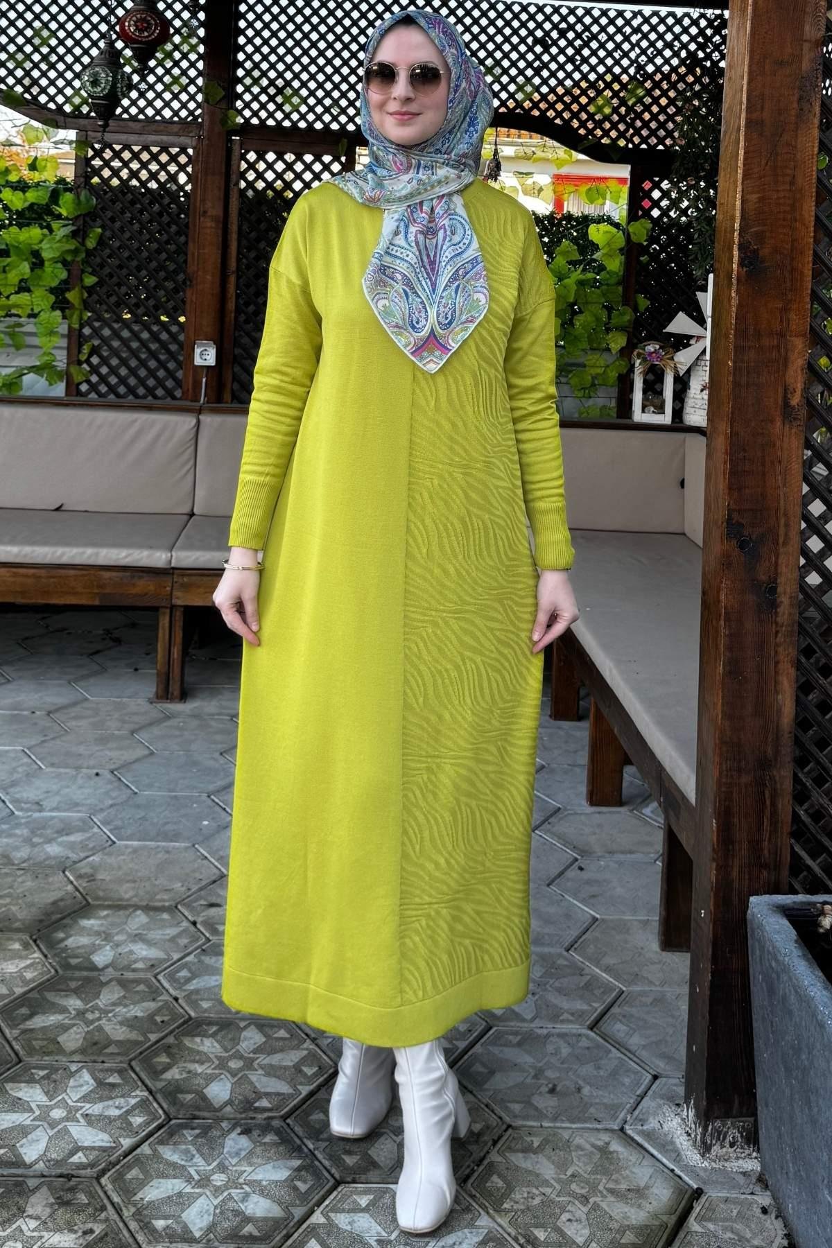 Zebra Desen Triko Elbise Camel | Rabia Şamlı | Tesettür Giyim, Elbise ve Kadın Giyim Modası