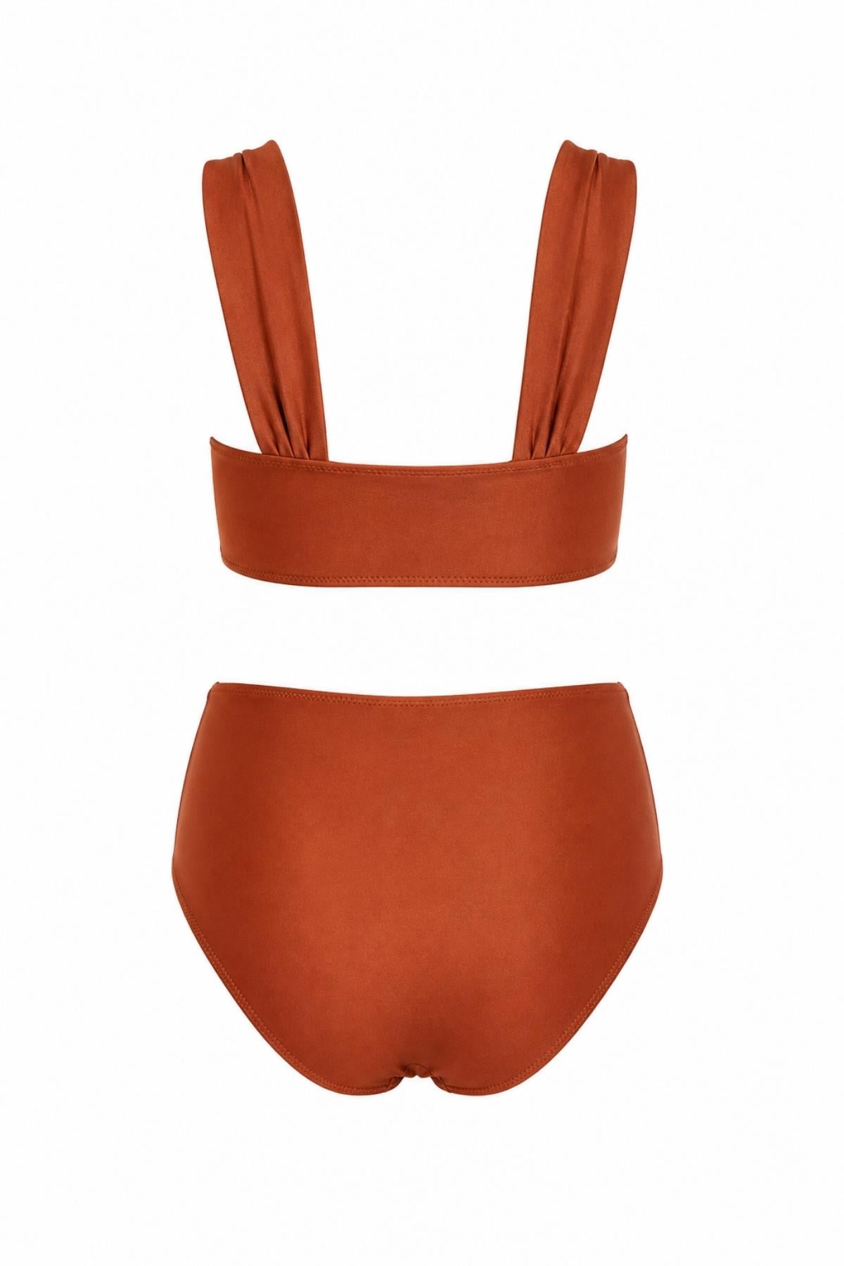 Çapraz Askılı Aksesuarlı Tasarım Bikini Takım 