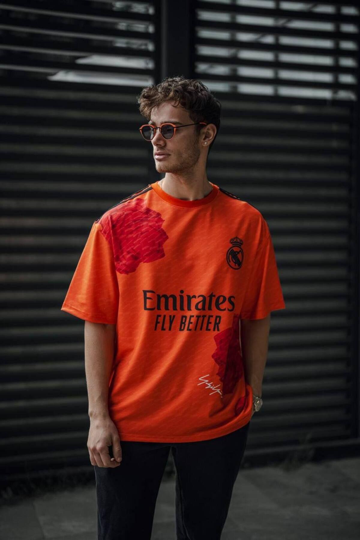 Erkek  Emirates Fly Better Oversize Bisiklet Yaka Tshirt