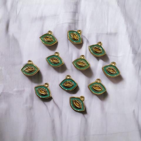 Basic #kararmaz Zümrüt Dudak