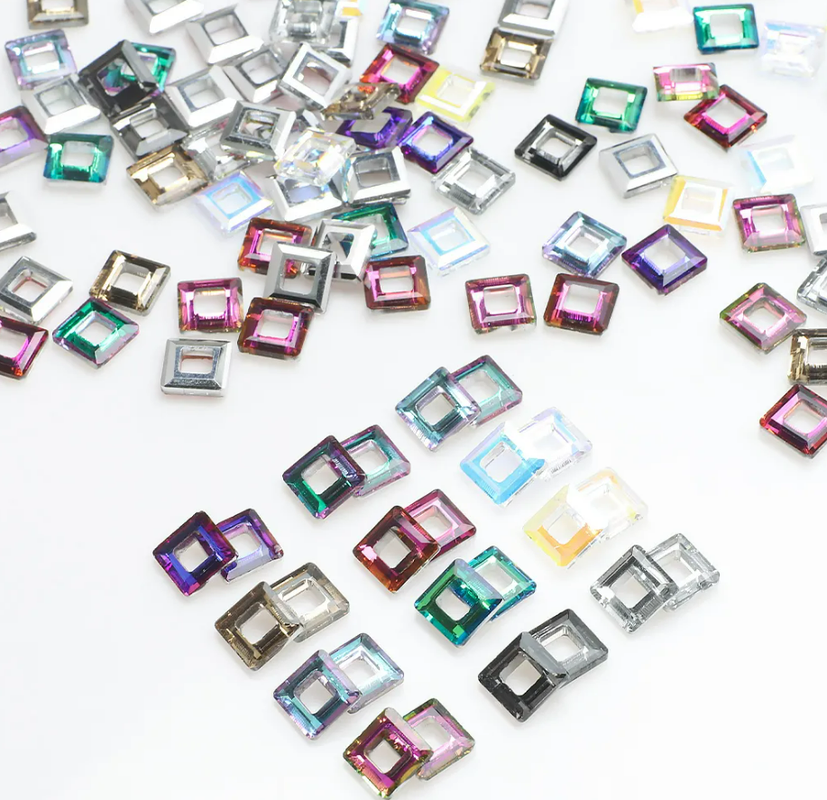 Swarovski #trend Kare ara model - 01
