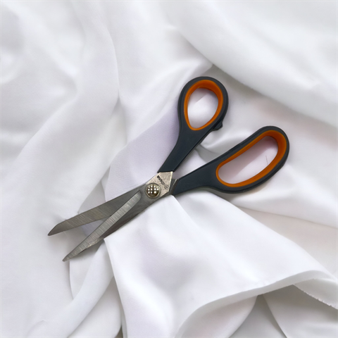 Turuncu Basic Makas 15 CM