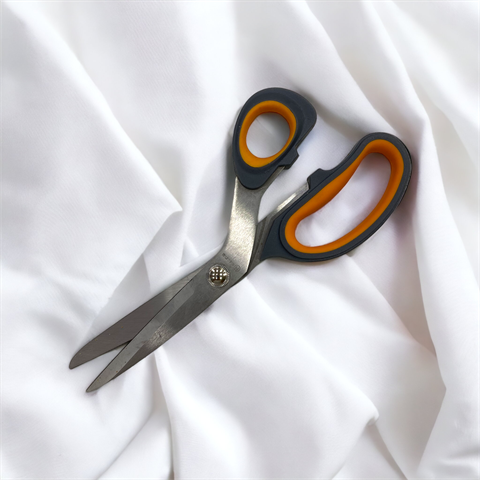 Turuncu Basic Makas 24 CM