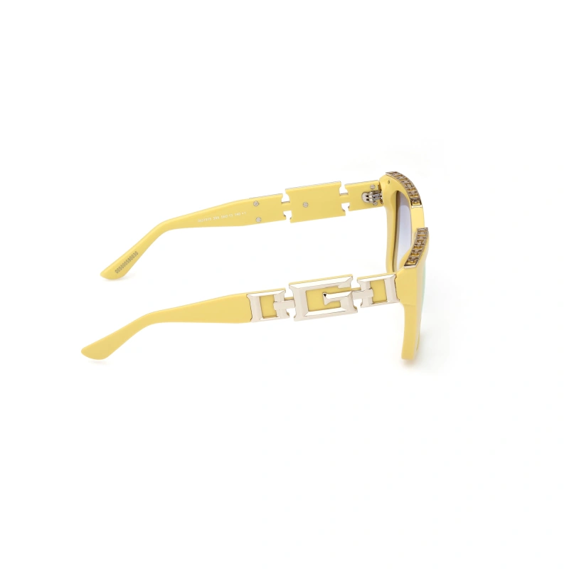 GUESS 7915 39X Kadın Güneş Gözlüğü Bu Ürüne Özel 9 Taksit İmkanı Sizinle!