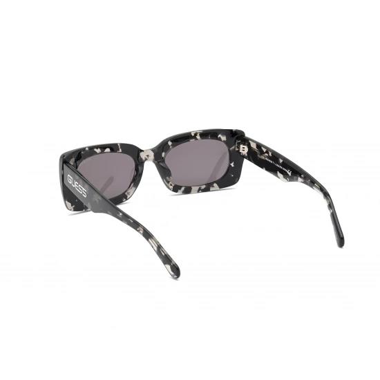 GUESS 8225 20A Unisex Güneş Gözlüğü Bu Ürüne Özel 9 Taksit İmkanı Sizinle!