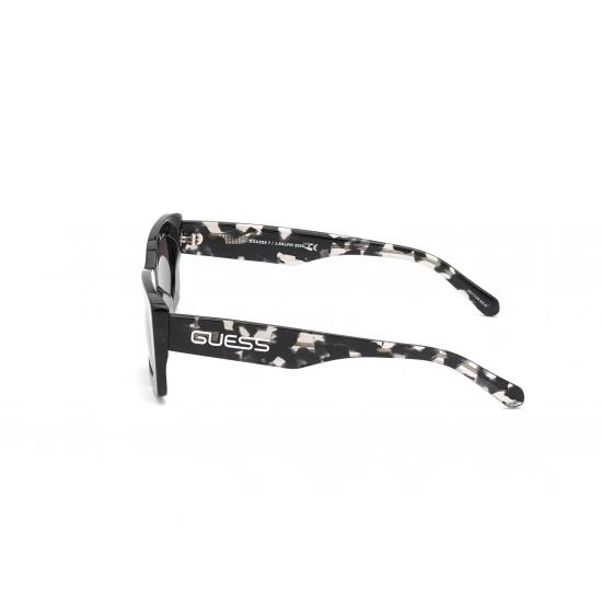 GUESS 8225 20A Unisex Güneş Gözlüğü Bu Ürüne Özel 9 Taksit İmkanı Sizinle!