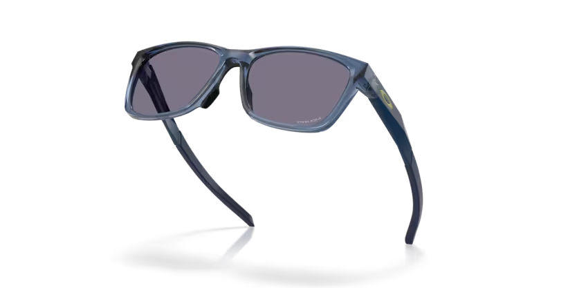 OAKLEY 0OO9506D 950605 57 Erkek Güneş Gözlüğü Bu Ürüne Özel 9 Taksit İmkanı Sizinle!