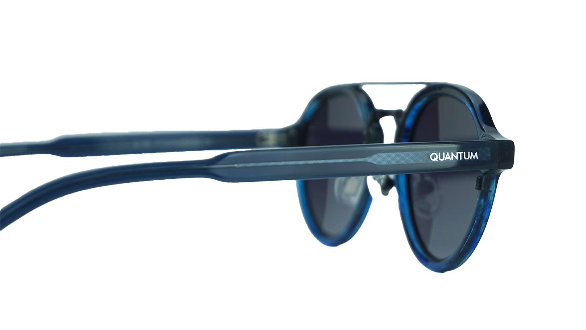 QUANTUM 198 03 Unisex Güneş Gözlüğü Bu Ürüne Özel 9 Taksit İmkanı Sizinle!