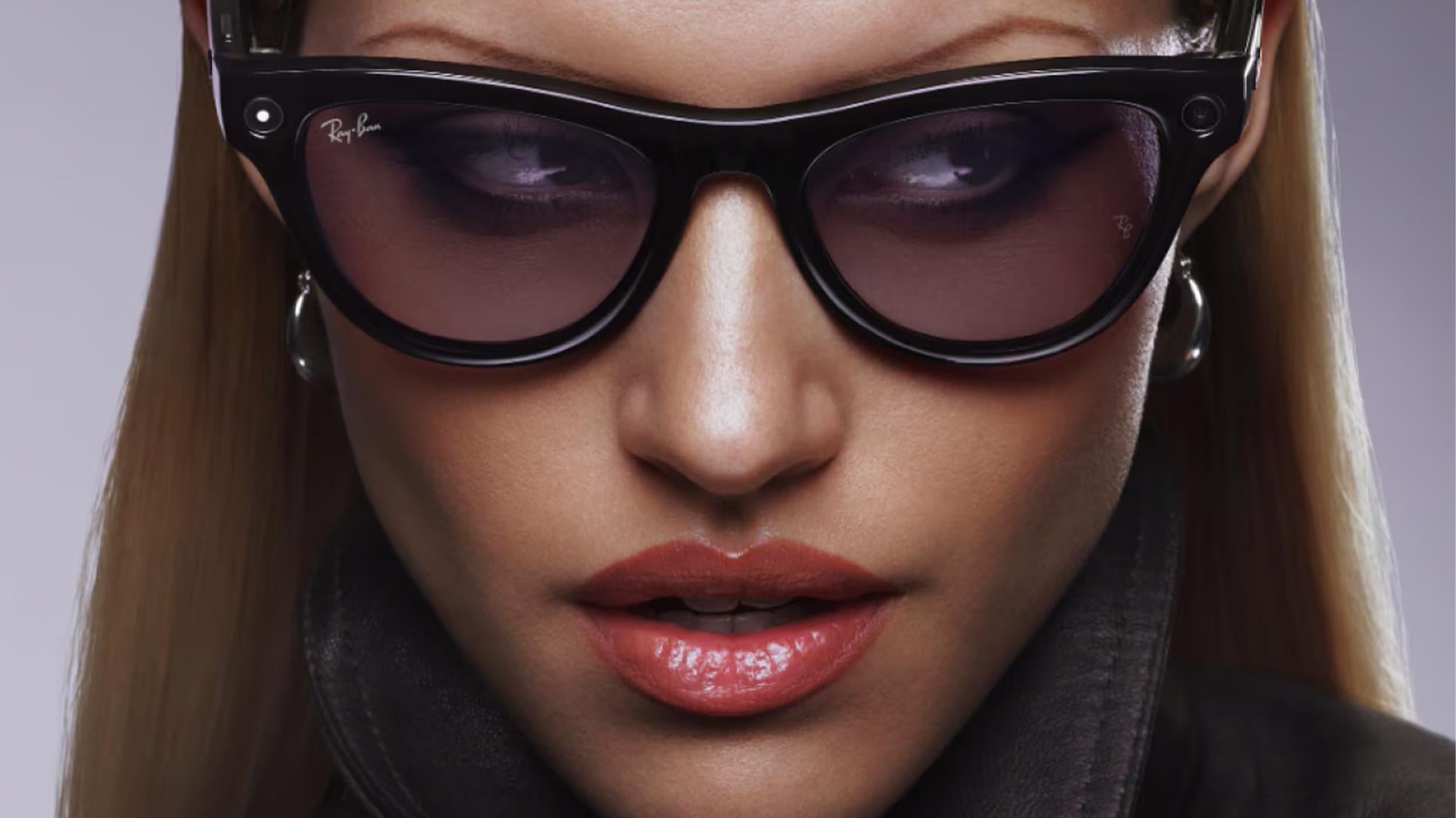 Ray-Ban Meta Skyler Transitions Cerulean Blue Akıllı Gözlük   Bu Ürüne Özel 9 Taksit İmkanı Sizinle!