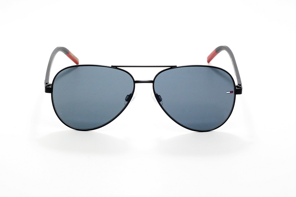 TOMMY JEANS 0008/S 003 60 Erkek Güneş Gözlüğü Bu Ürüne Özel 9 Taksit İmkanı Sizinle!
