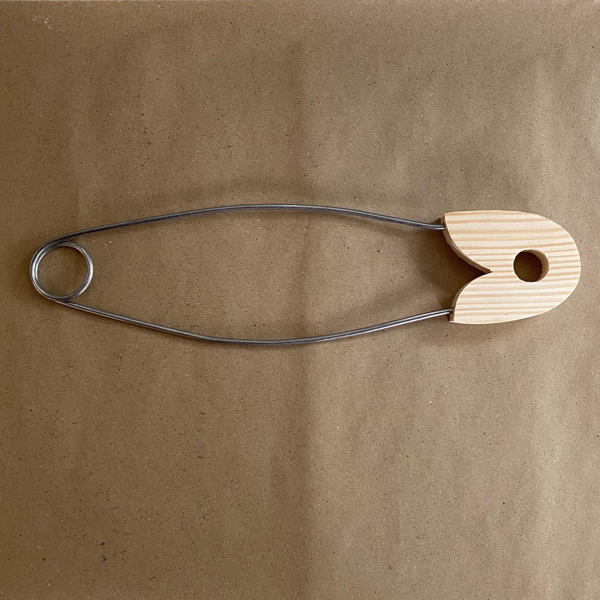 BÜYÜK ÇENGELLİ İĞNE ASKILIK