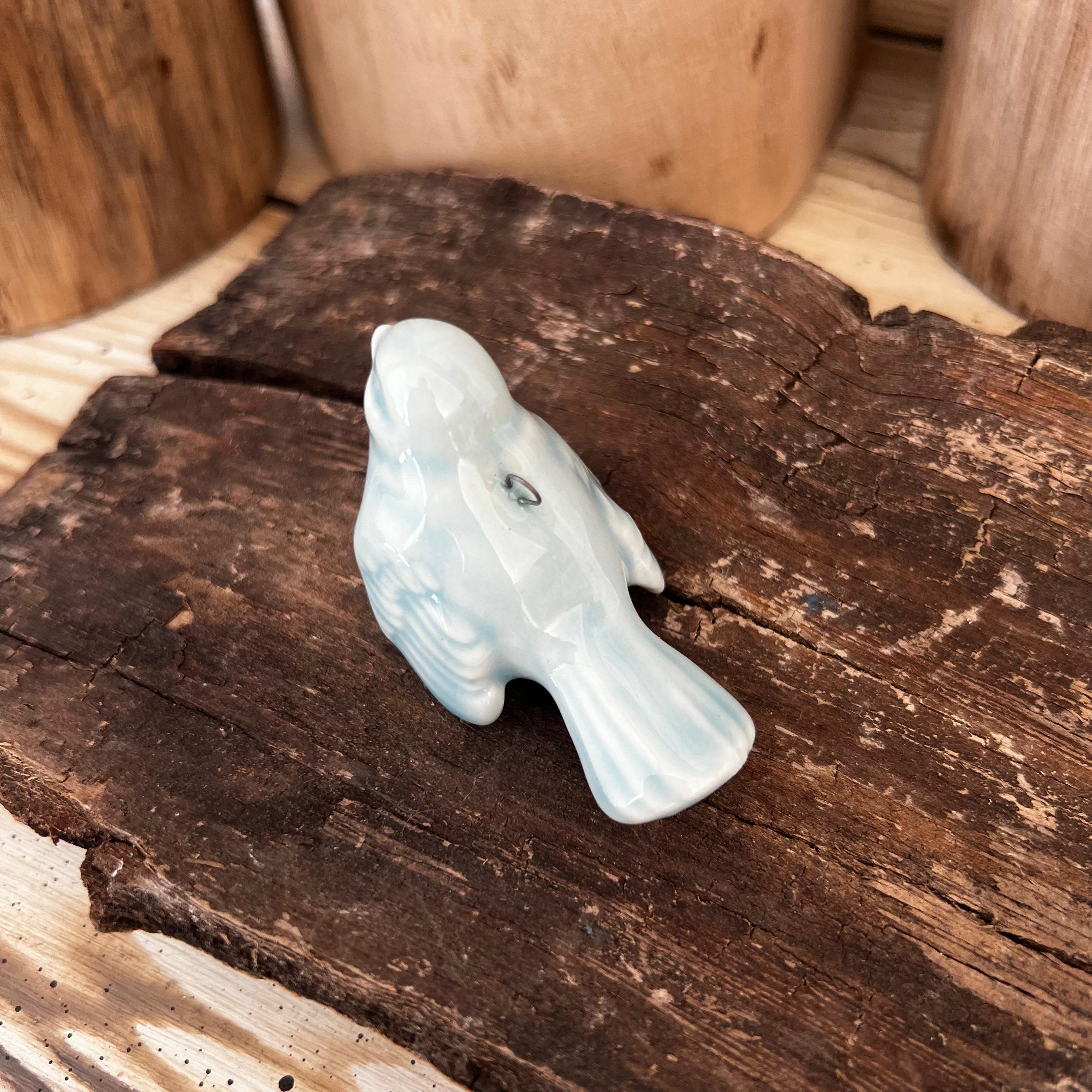 MAVİ SIRLI SERAMİK KUŞ