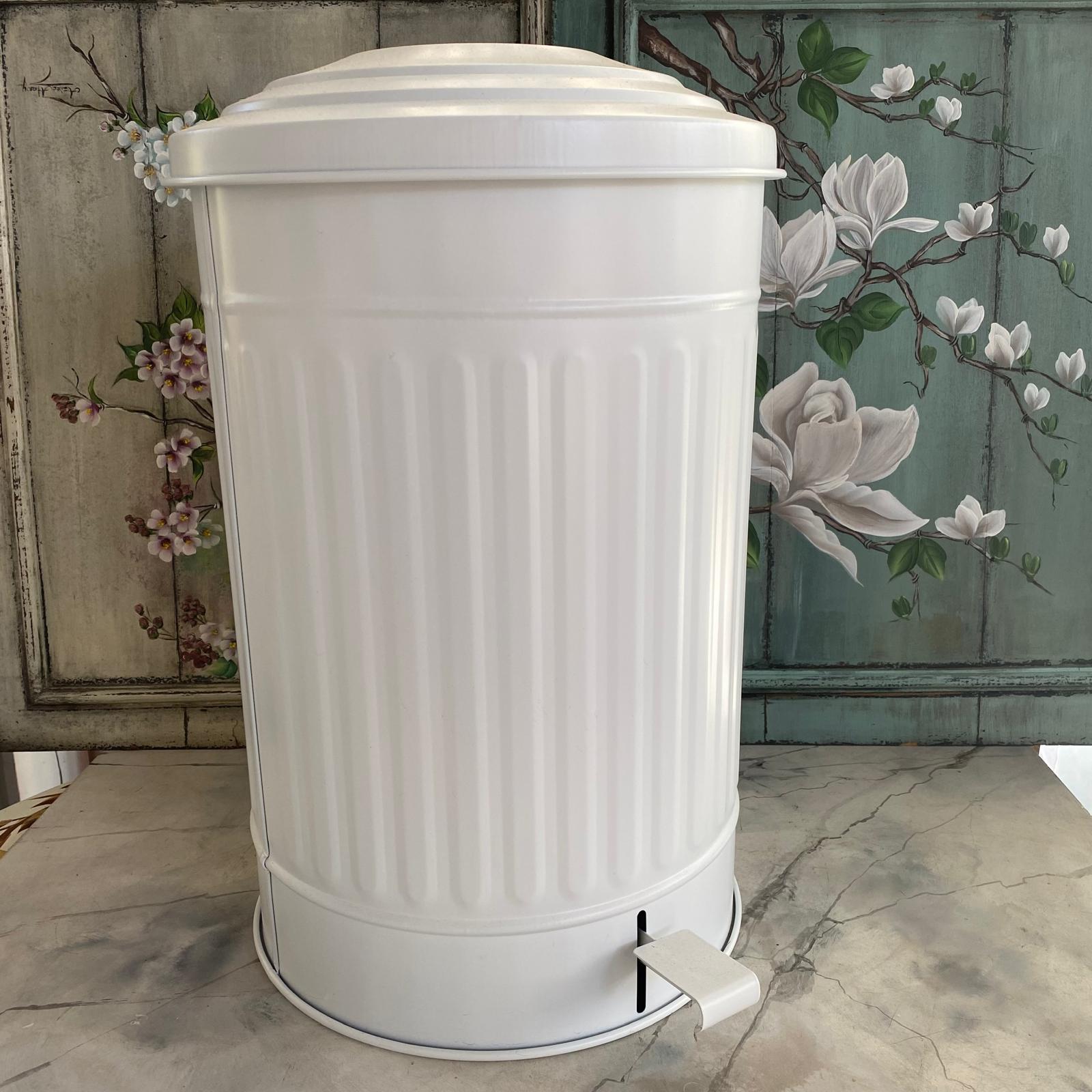 PEDALLI ÇÖP KOVASI