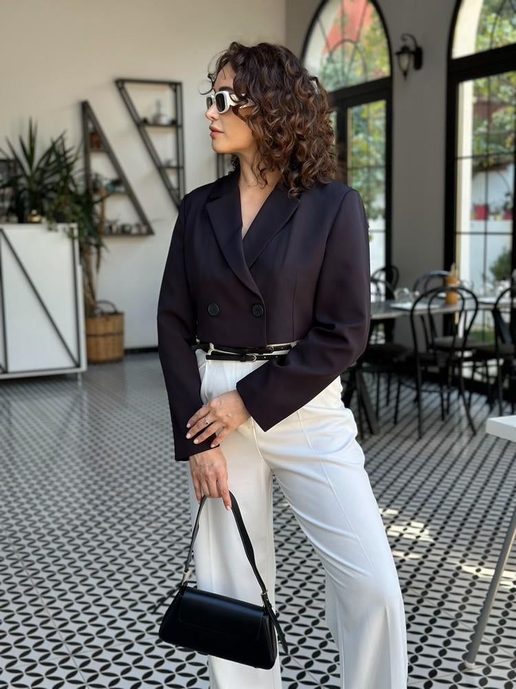 KRUVAZE CROP BLAZER & CEKET