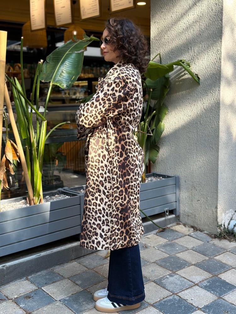 ÖNDEN CEPLİ OVERSIZE LEOPAR TRENÇKOT