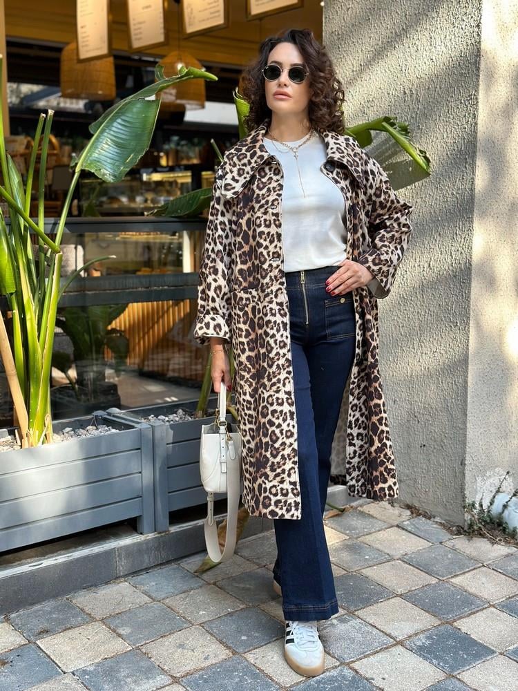 ÖNDEN CEPLİ OVERSIZE LEOPAR TRENÇKOT