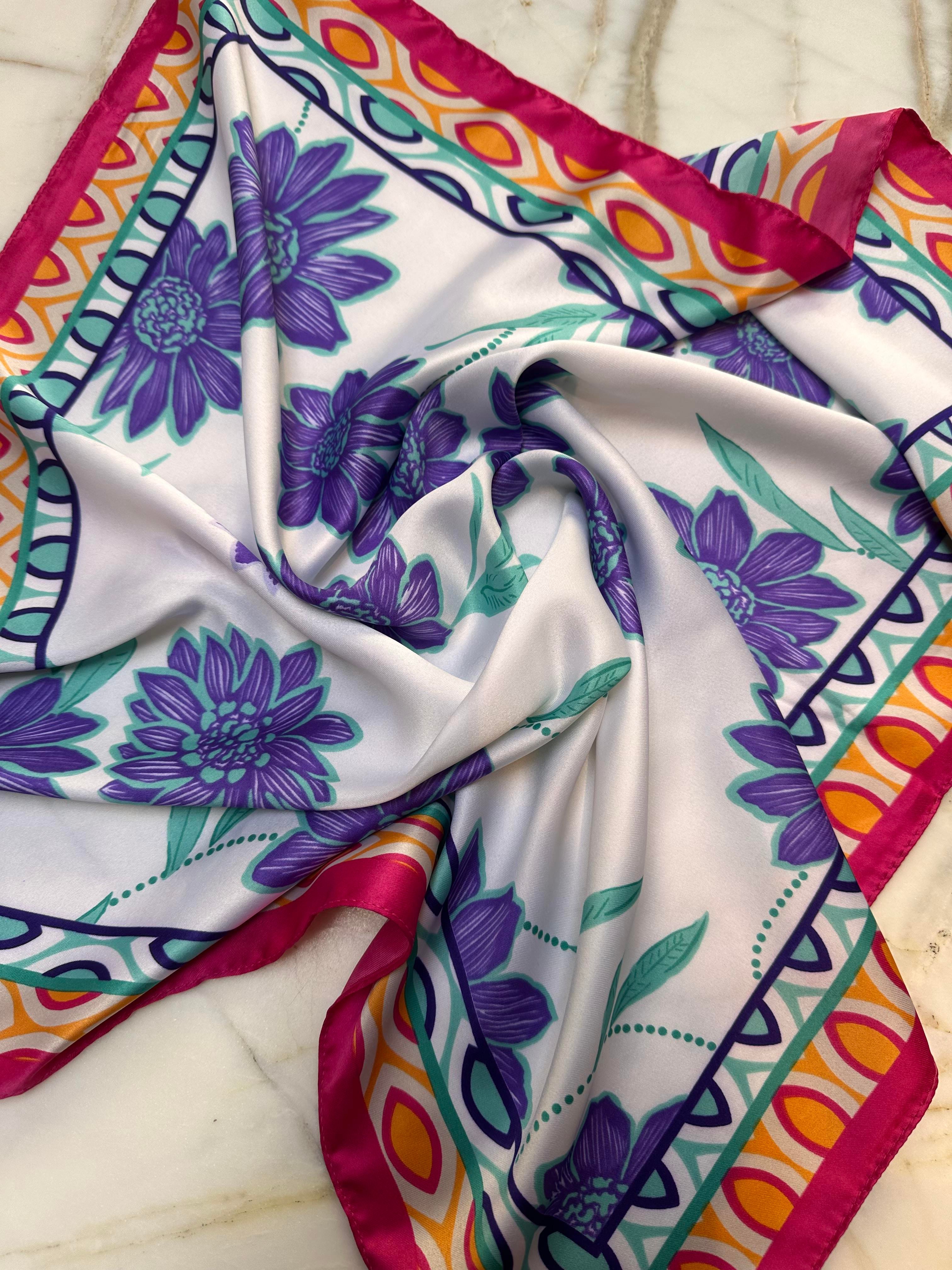 SDS ÇİÇEK DESENLİ FULAR