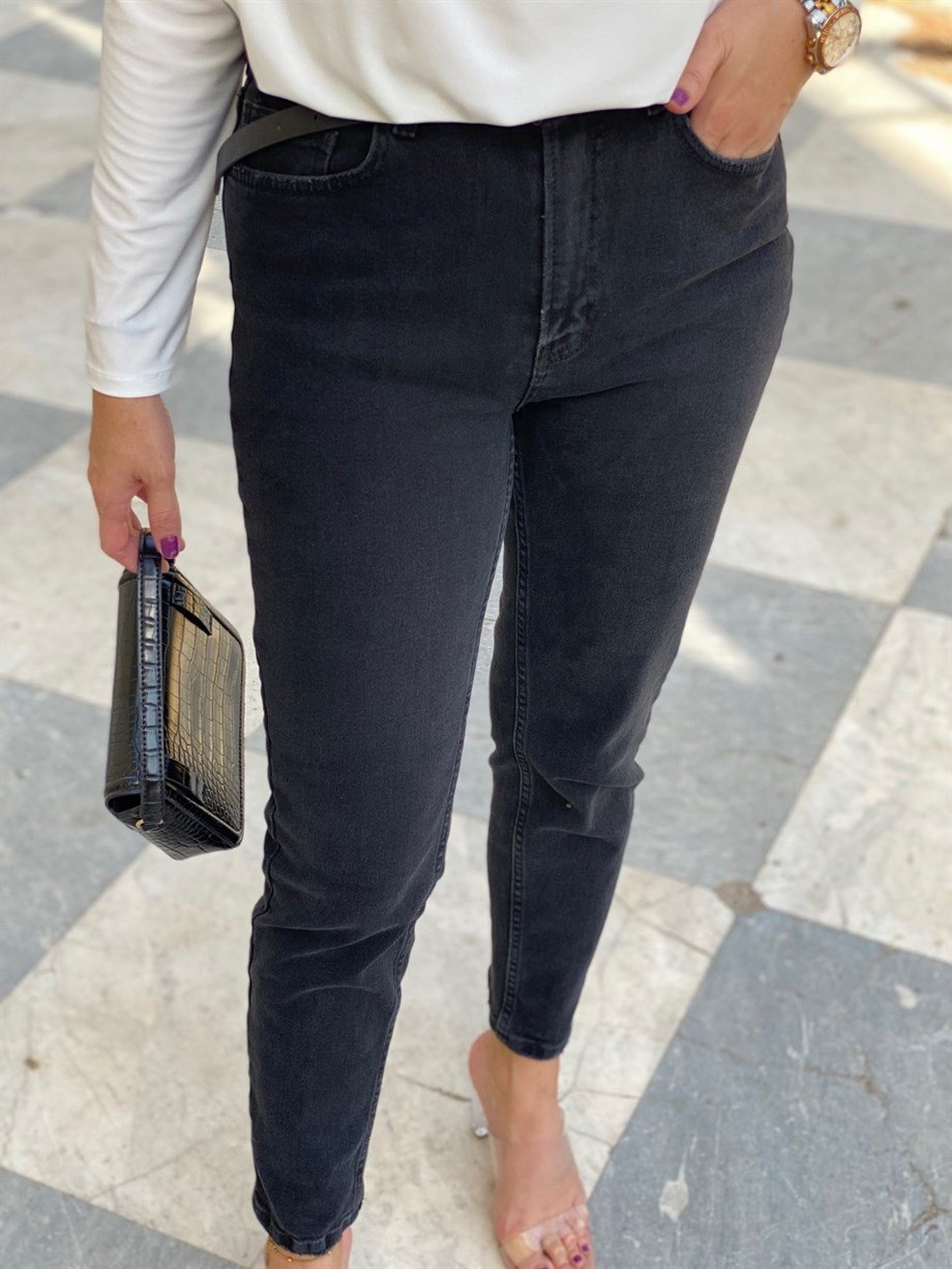 SİYAH BLACK MOM JEAN