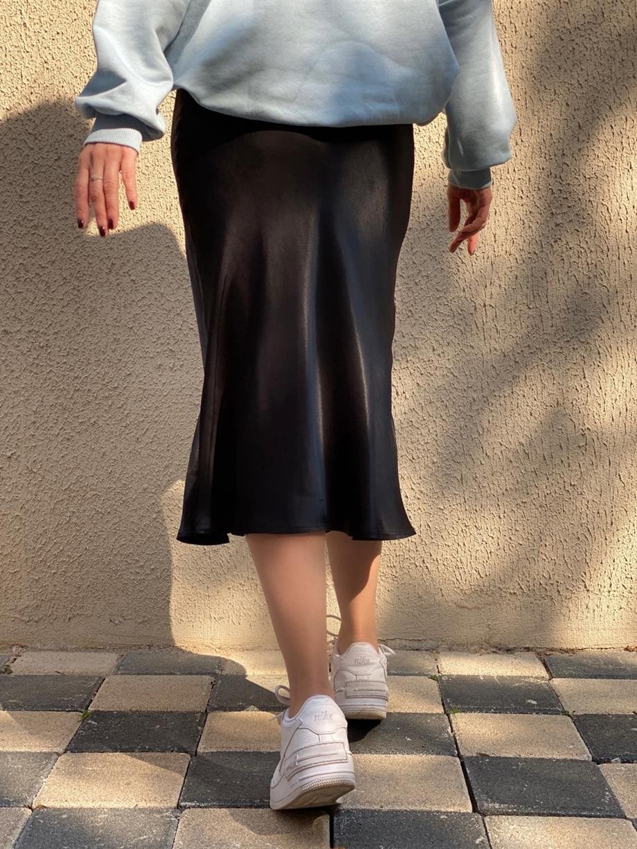 SİYAH VEREV SATEN ETEK