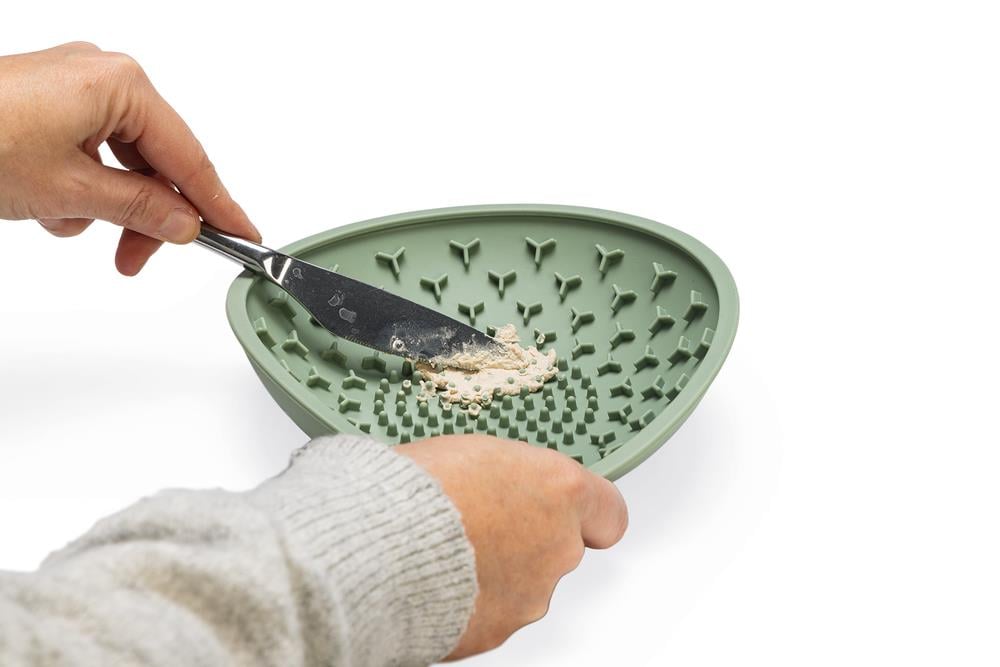 Beeztees Yavru Köpek Mama Yeme Oyuncağı, Silikon, Yeşil, 19cm