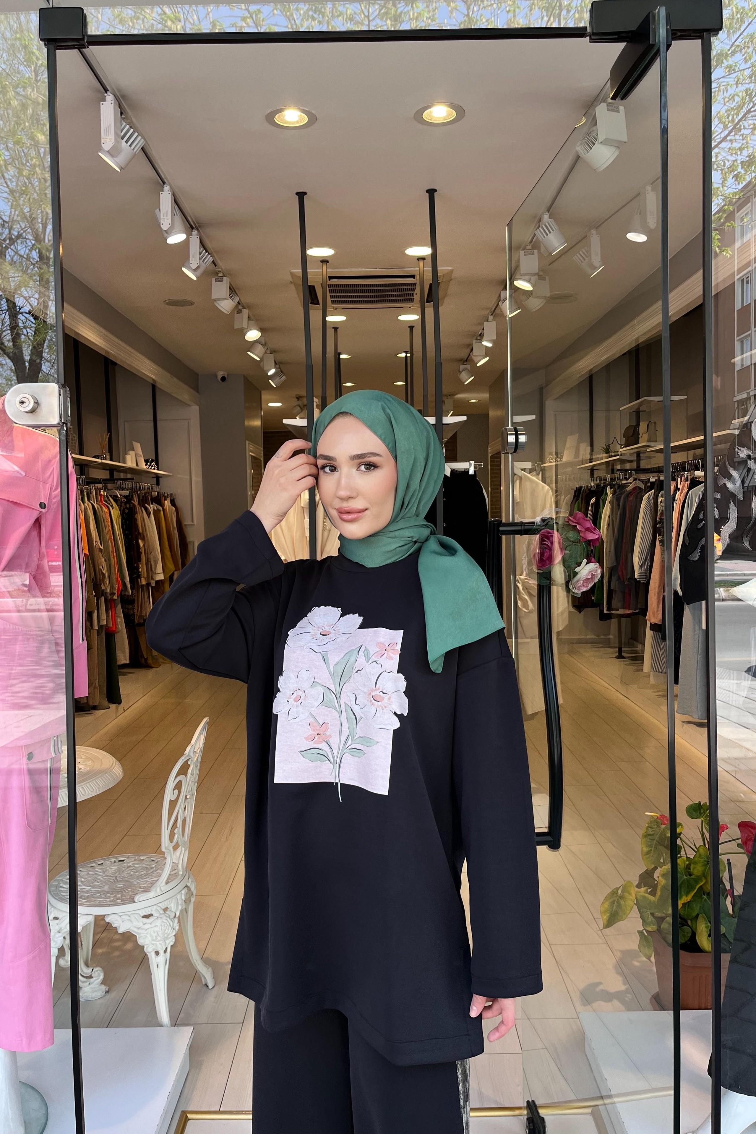 OE25Y939688 OMELYA SWEATSHIRT