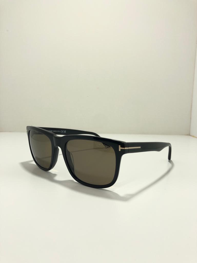 TOM FORD TF775 01H POLARIZELİ ERKEK GÜNEŞ GÖZLÜĞÜ