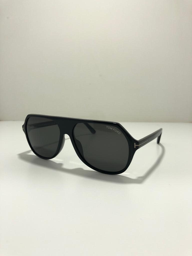 TOM FORD TF934-N 01A ERKEK GÜNEŞ GÖZLÜĞÜ