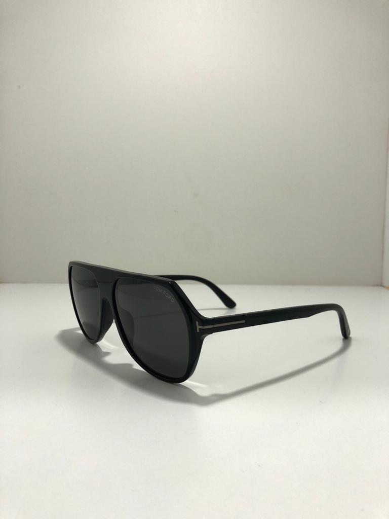 TOM FORD TF934-N 01A ERKEK GÜNEŞ GÖZLÜĞÜ