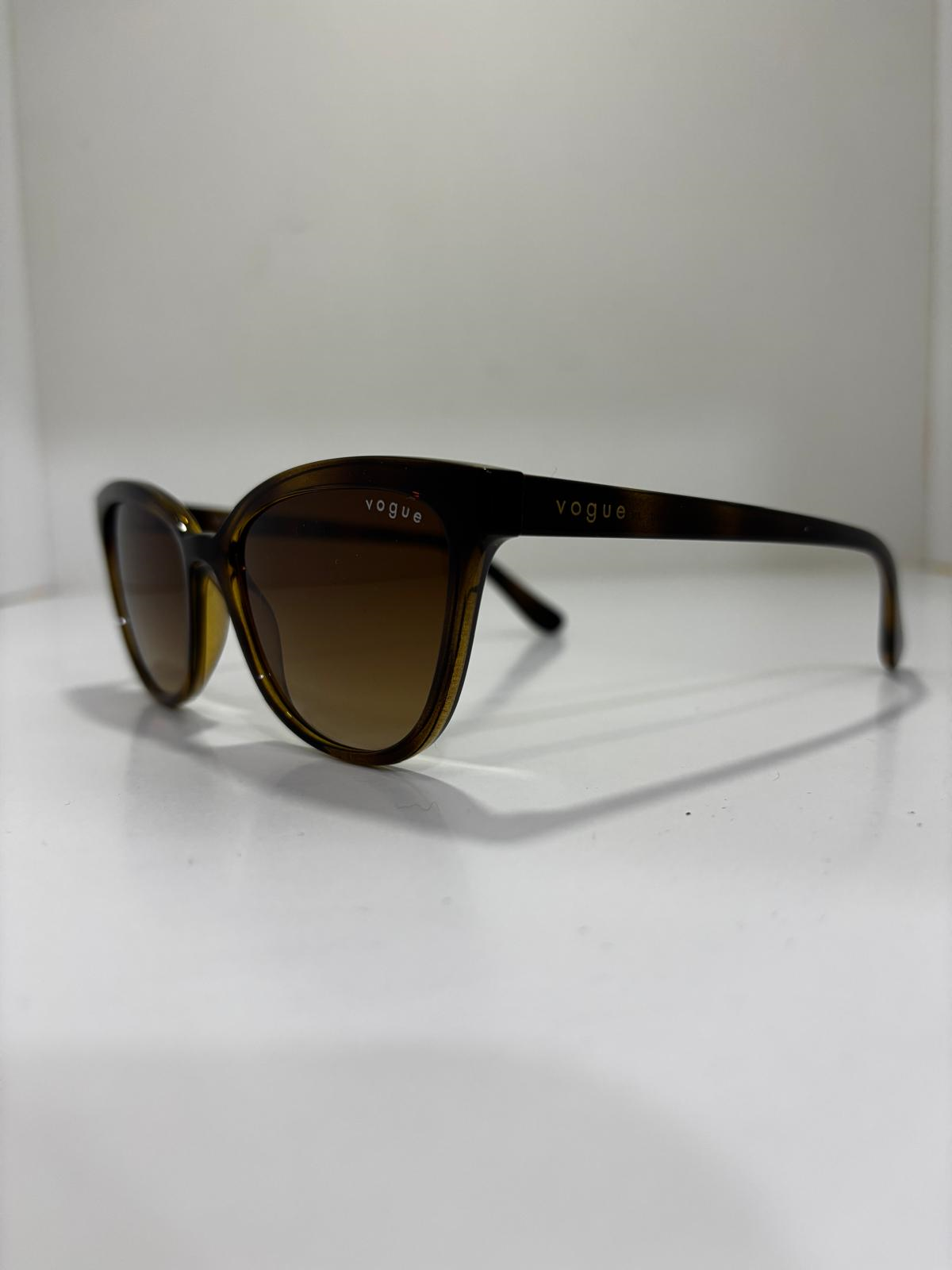VOGUE 5496-SI W65613 KADIN GÜNEŞ GÖZLÜĞÜ