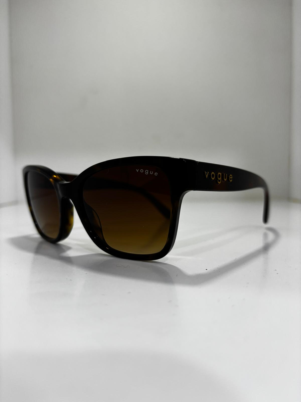 VOGUE 5534-SI W65613 KADIN GÜNEŞ GÖZLÜĞÜ