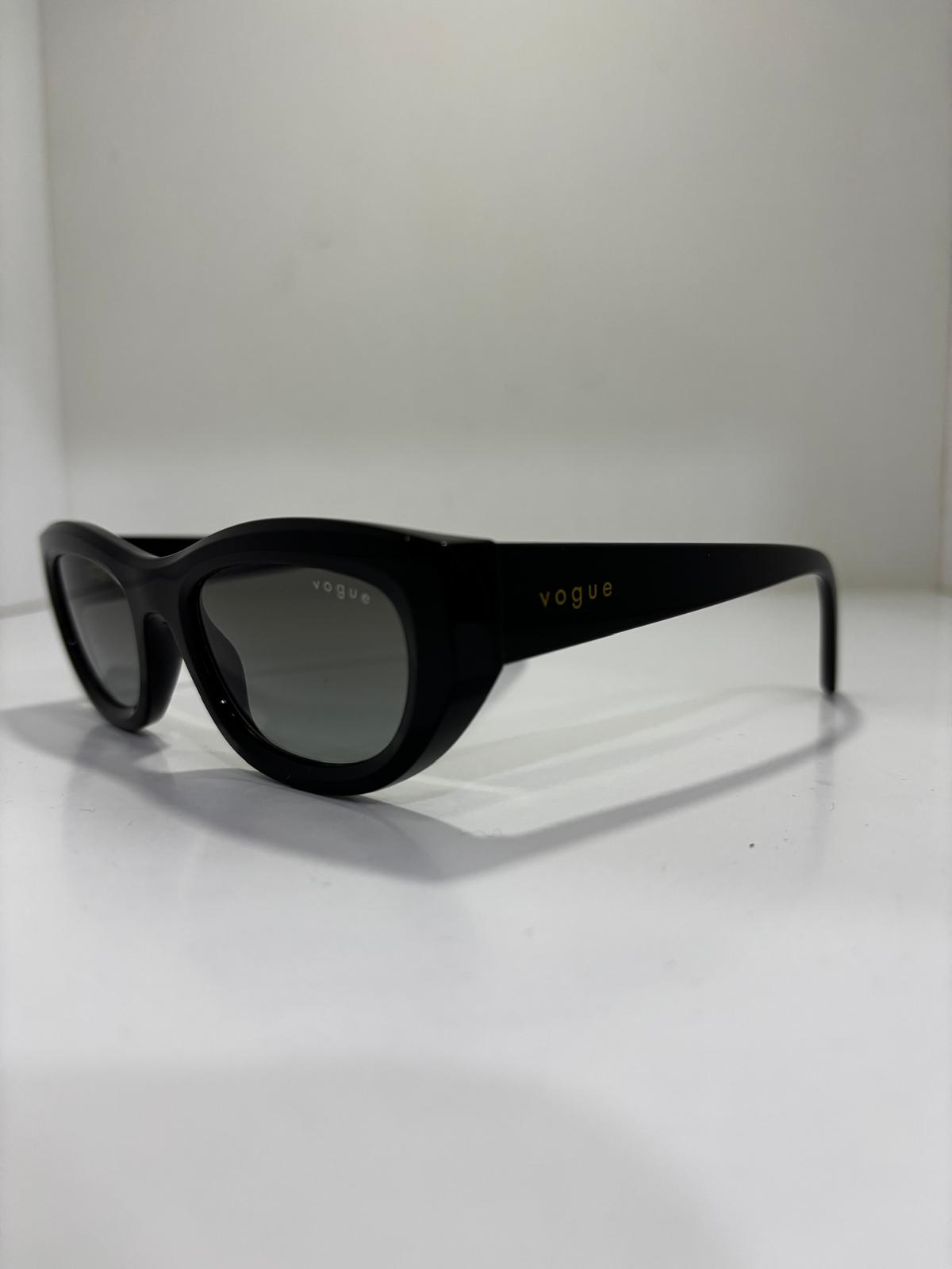 VOGUE 5616-S W44/11 KADIN GÜNEŞ GÖZLÜĞÜ