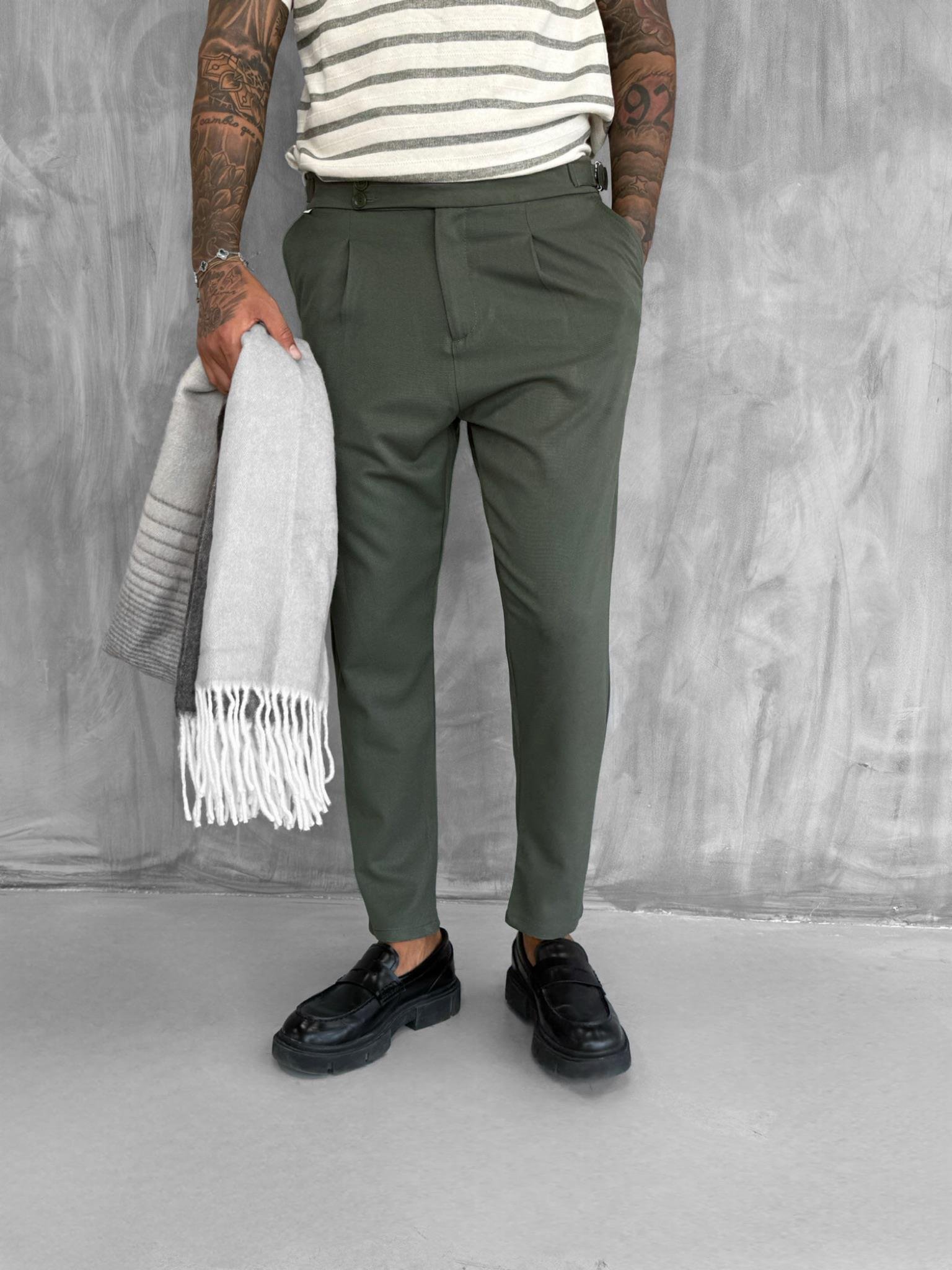 Erkek Ayarlanabilir Tokalı Pileli Kumaş Pantolon Haki