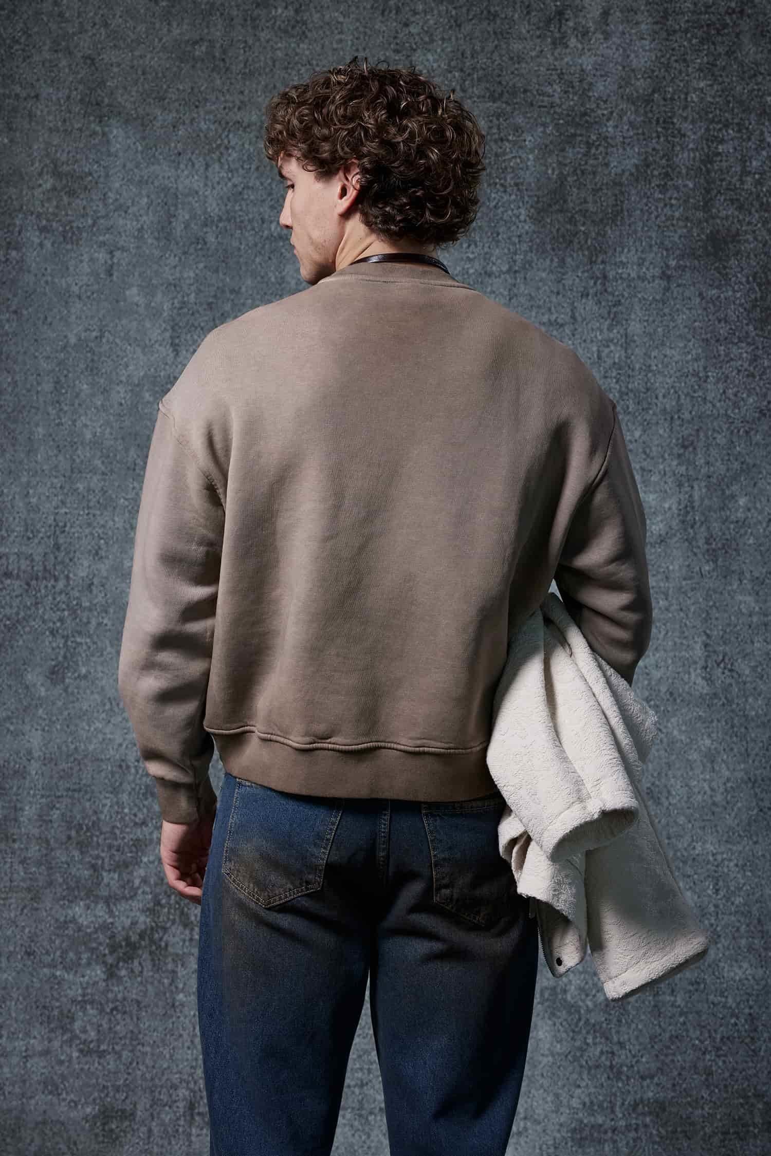 Erkek Bisiklet Yaka Cep Detaylı Sweatshirt Kahverengi