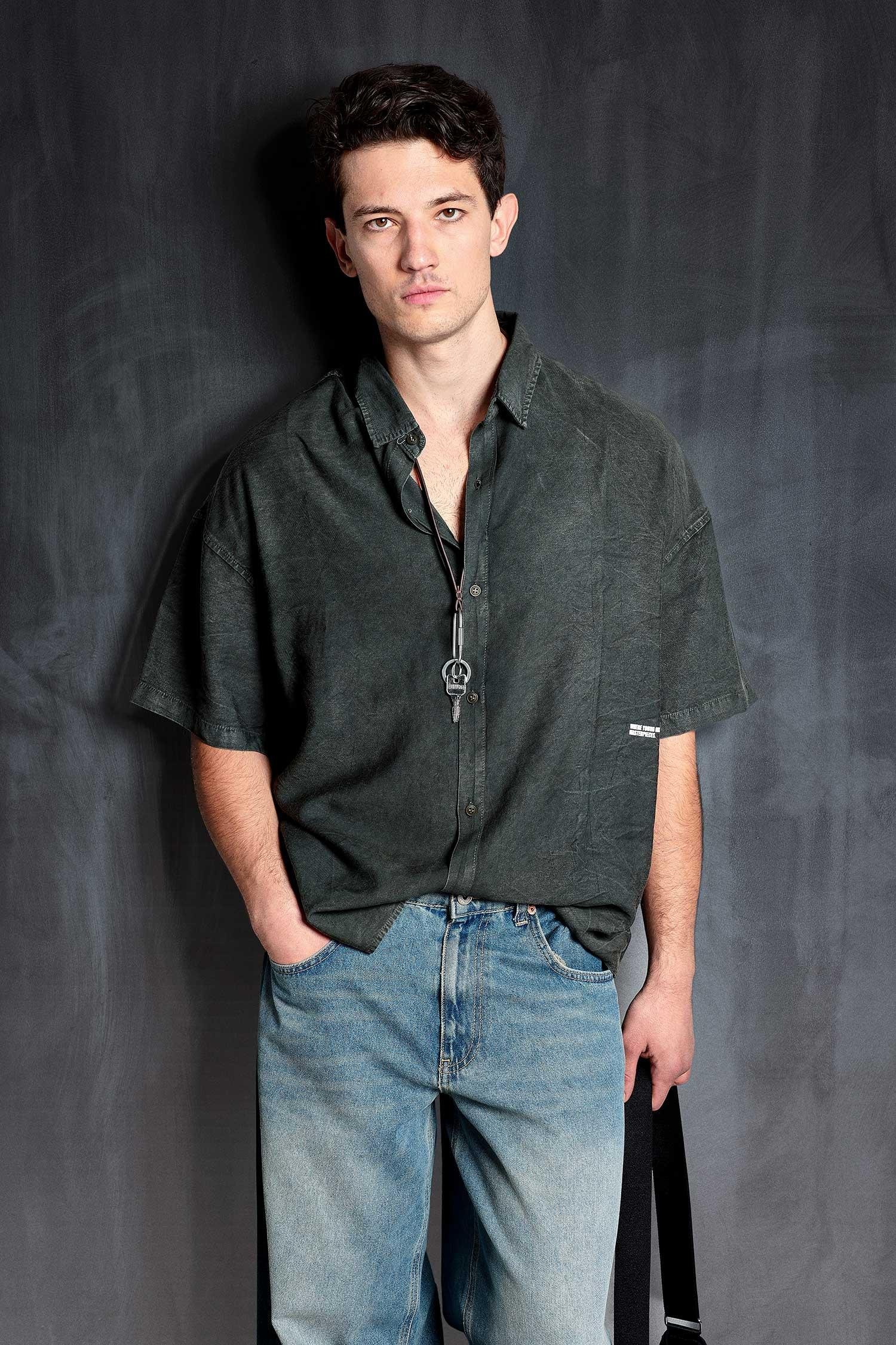 Erkek Kısa Kollu Desen Baskılı Yıkamalı Oversize Gömlek Haki