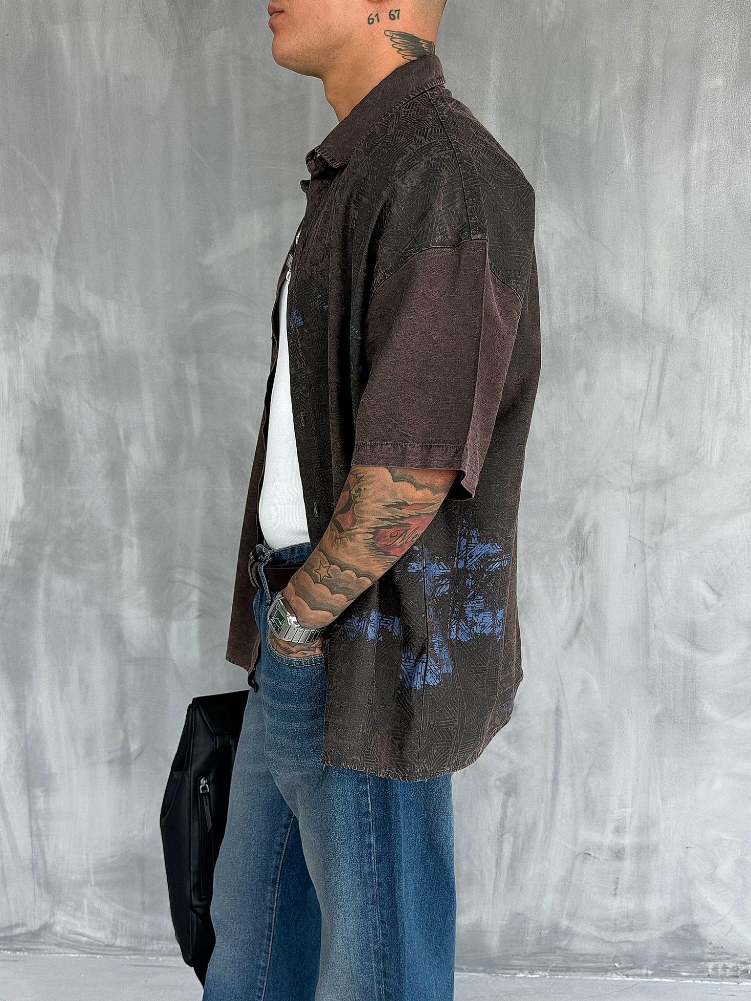 Erkek Kısa Kollu Desenli Oversize Gömlek Kahverengi