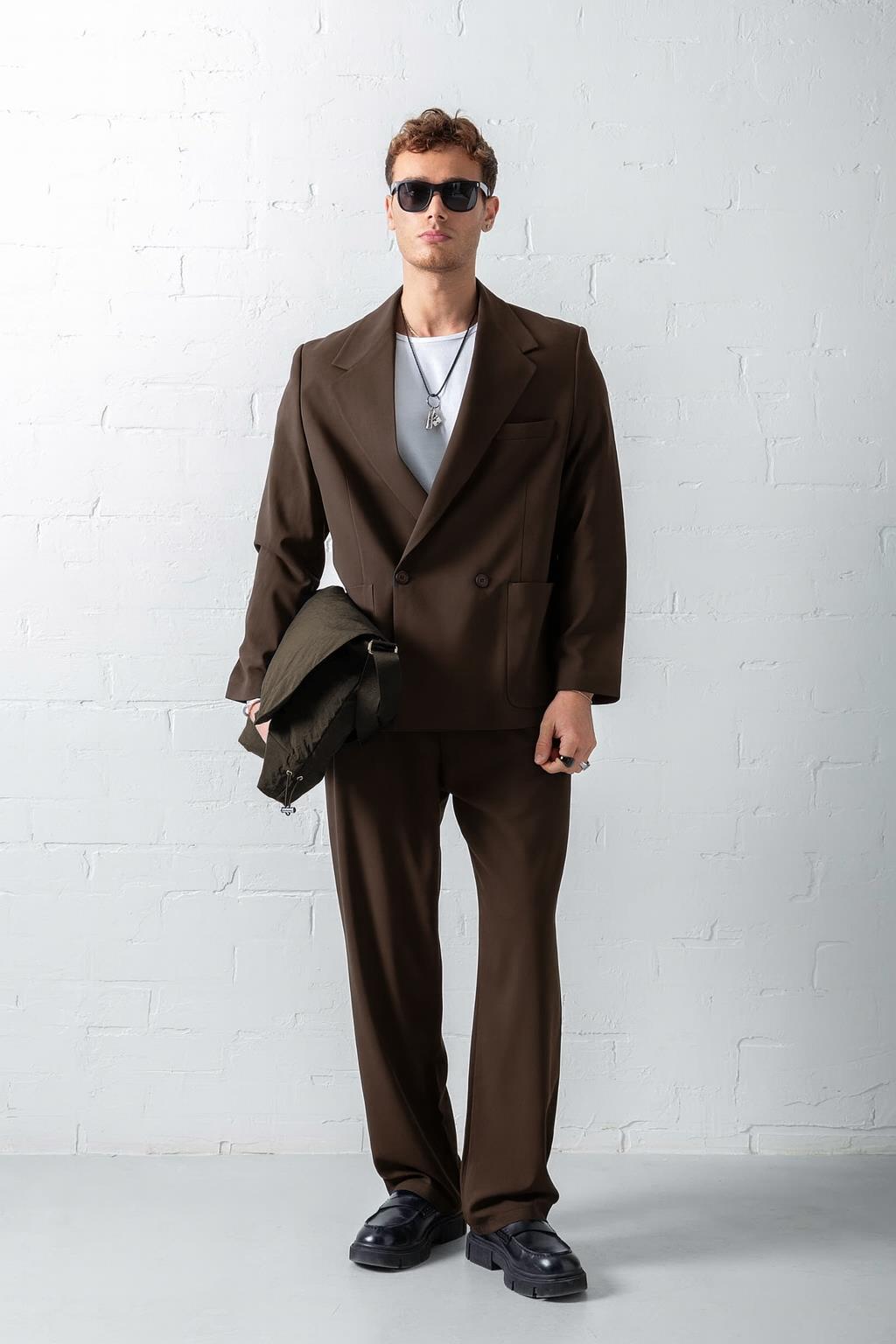 Erkek Kruvaze Düğmeli Oversize Takım Elbise Kahverengi
