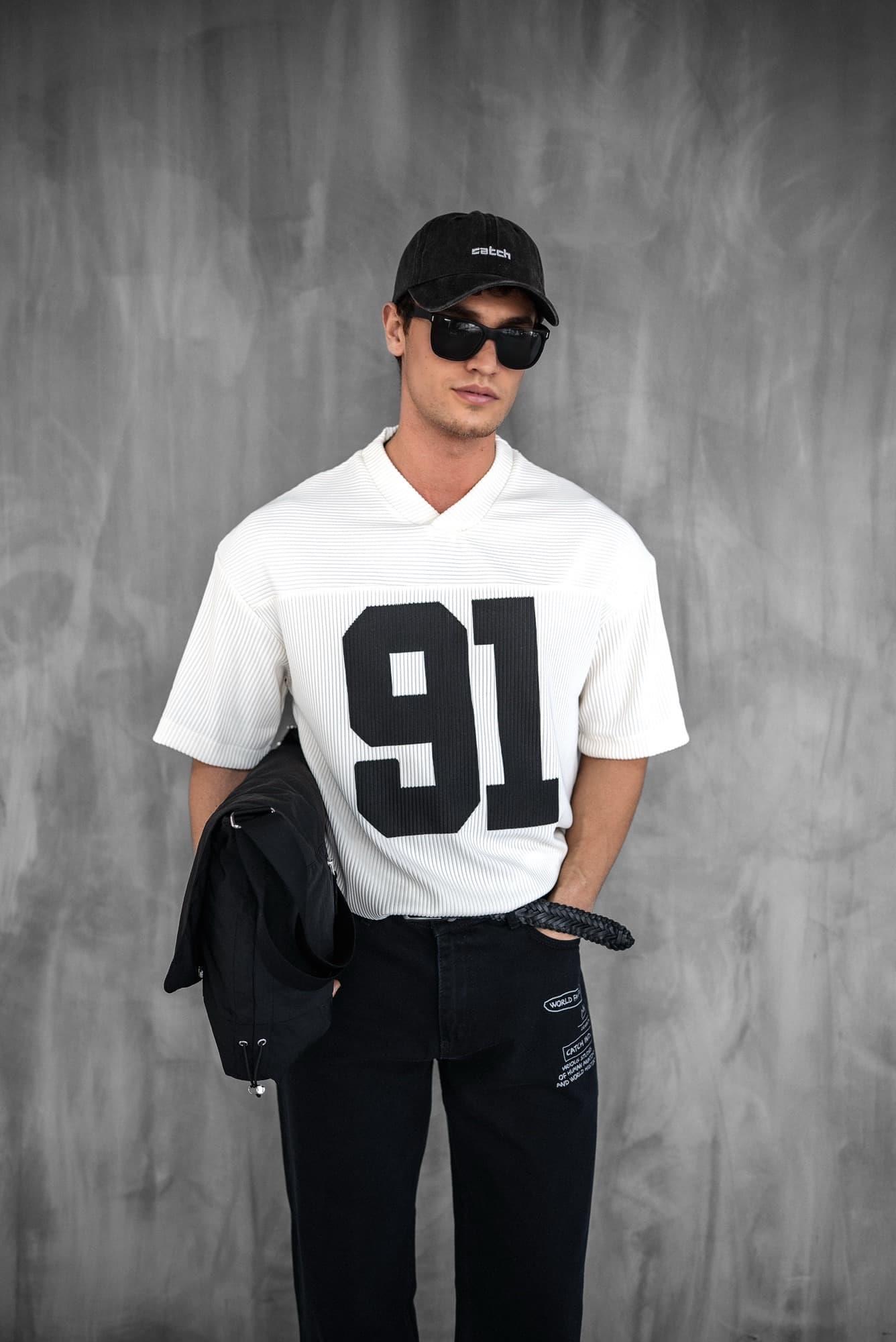 Erkek Oversize Baskılı V Yaka Forma T-Shirt Ekru