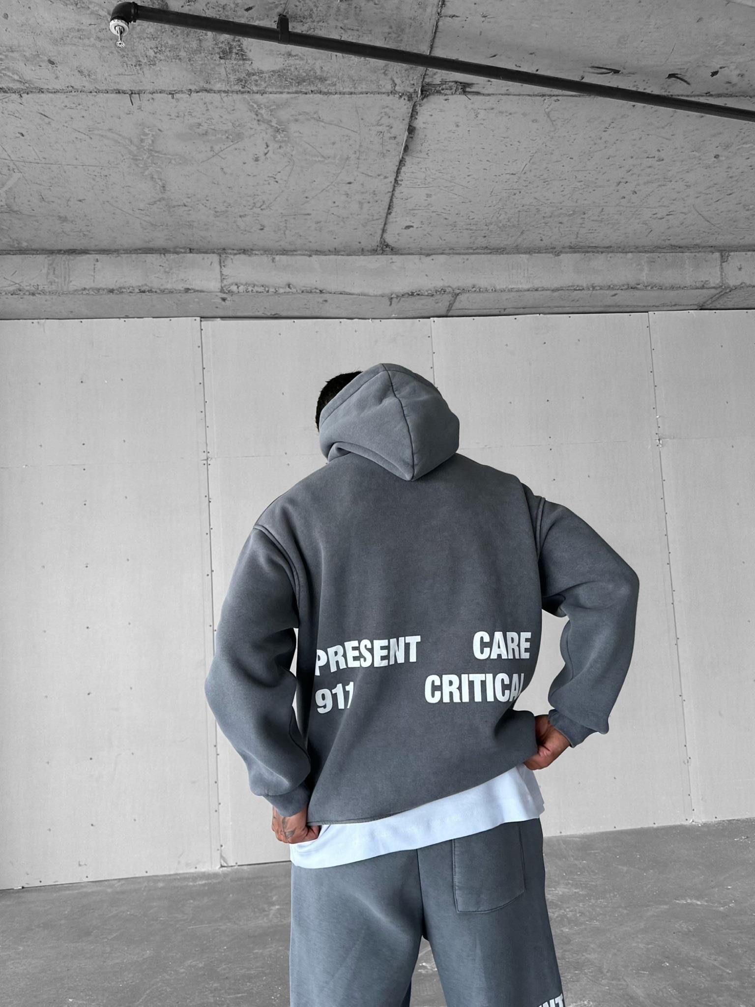 Erkek Oversize Basklı Yıkamalı Hoodie Gri