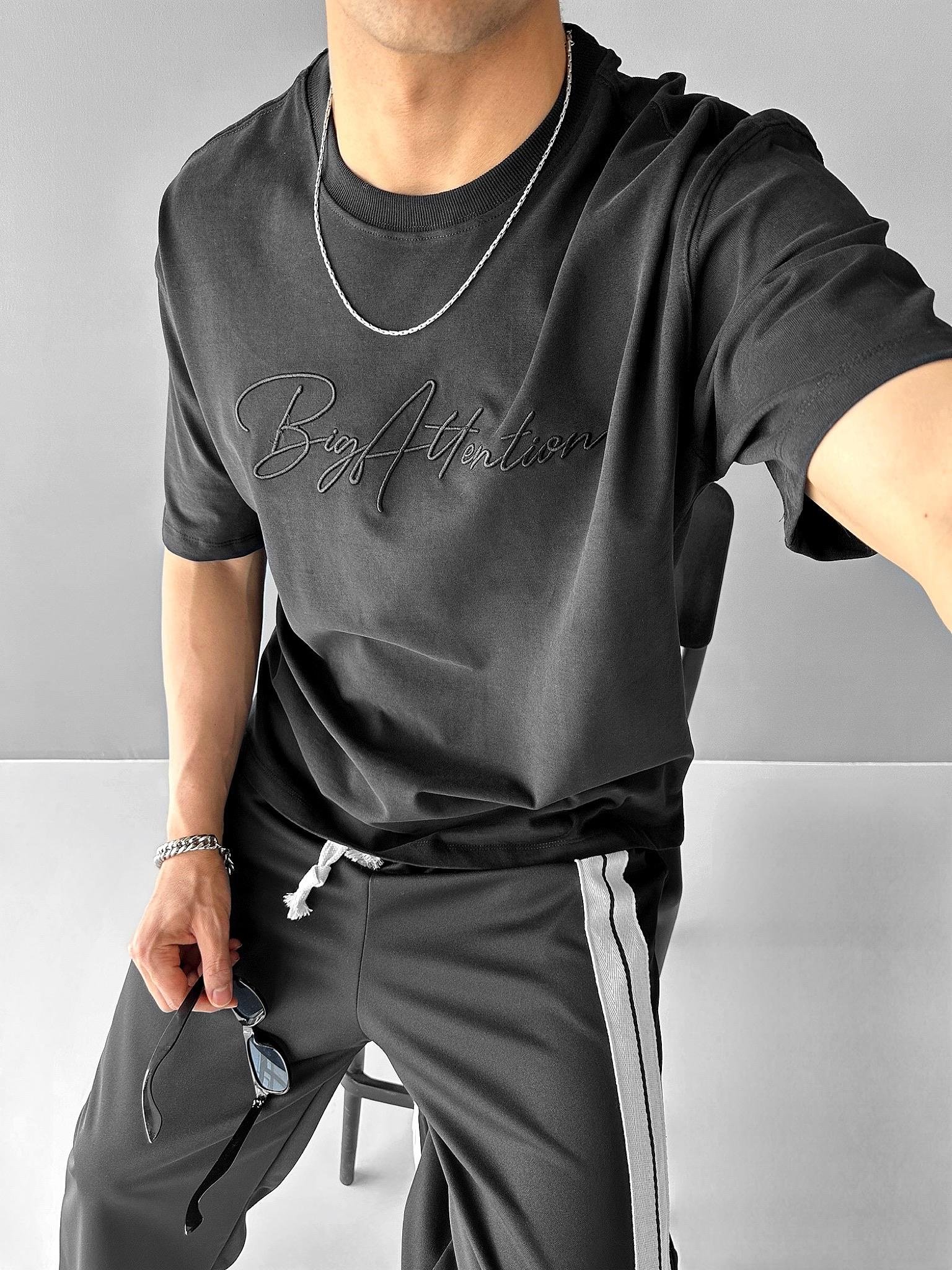 Erkek Oversize 'Big Atlention' İşlemeli T-Shirt Siyah