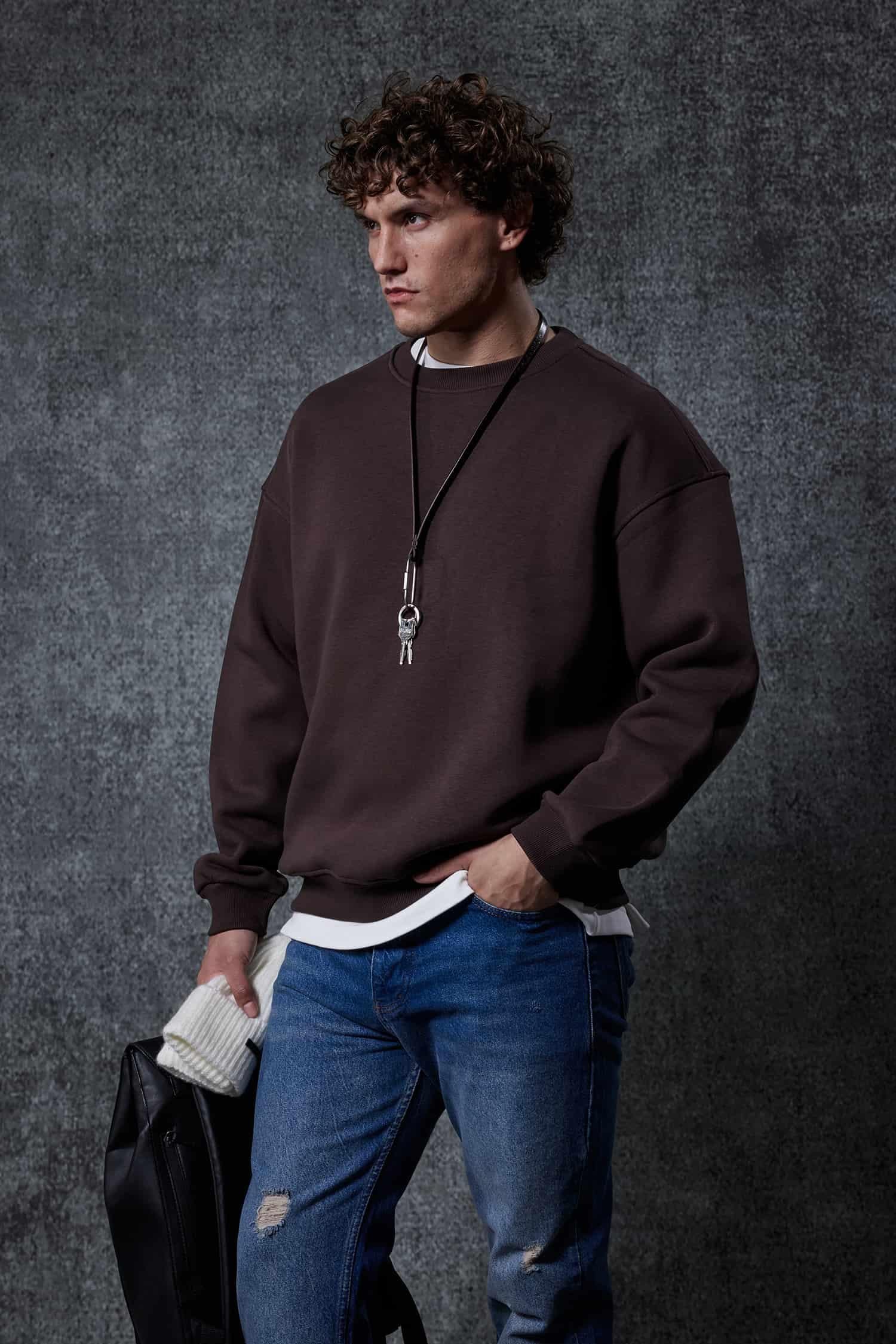 Erkek Oversize Bisiklet Yaka Basic Sweatshirt Kahverengi