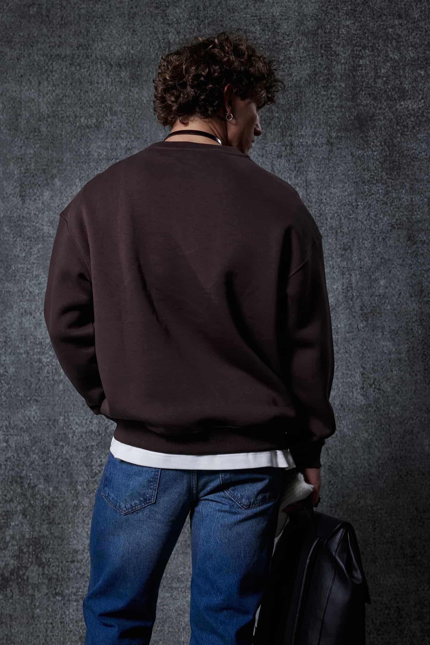 Erkek Oversize Bisiklet Yaka Basic Sweatshirt Kahverengi