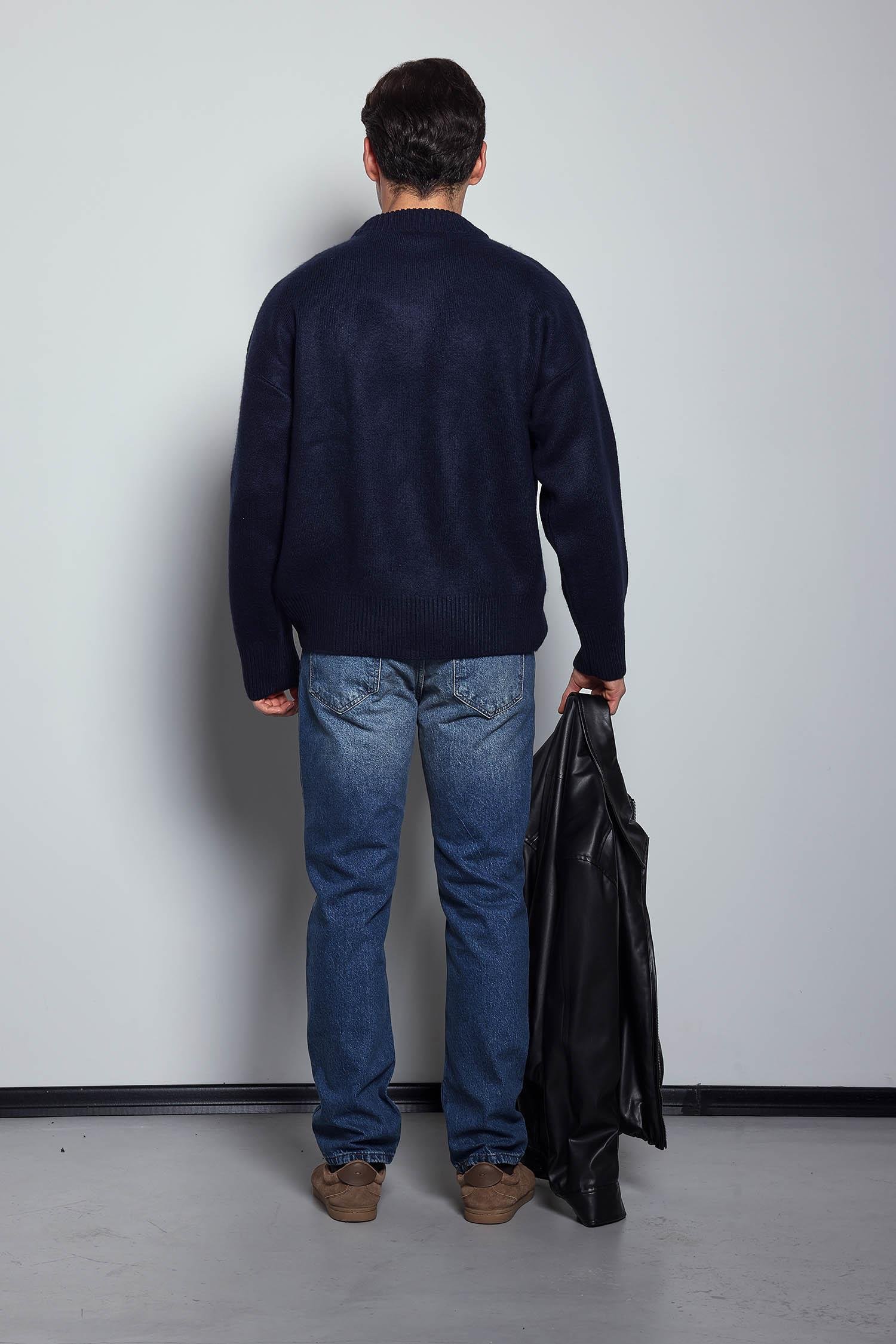 Erkek Oversize Bisiklet Yaka Nakışlı Triko Kazak Lacivert