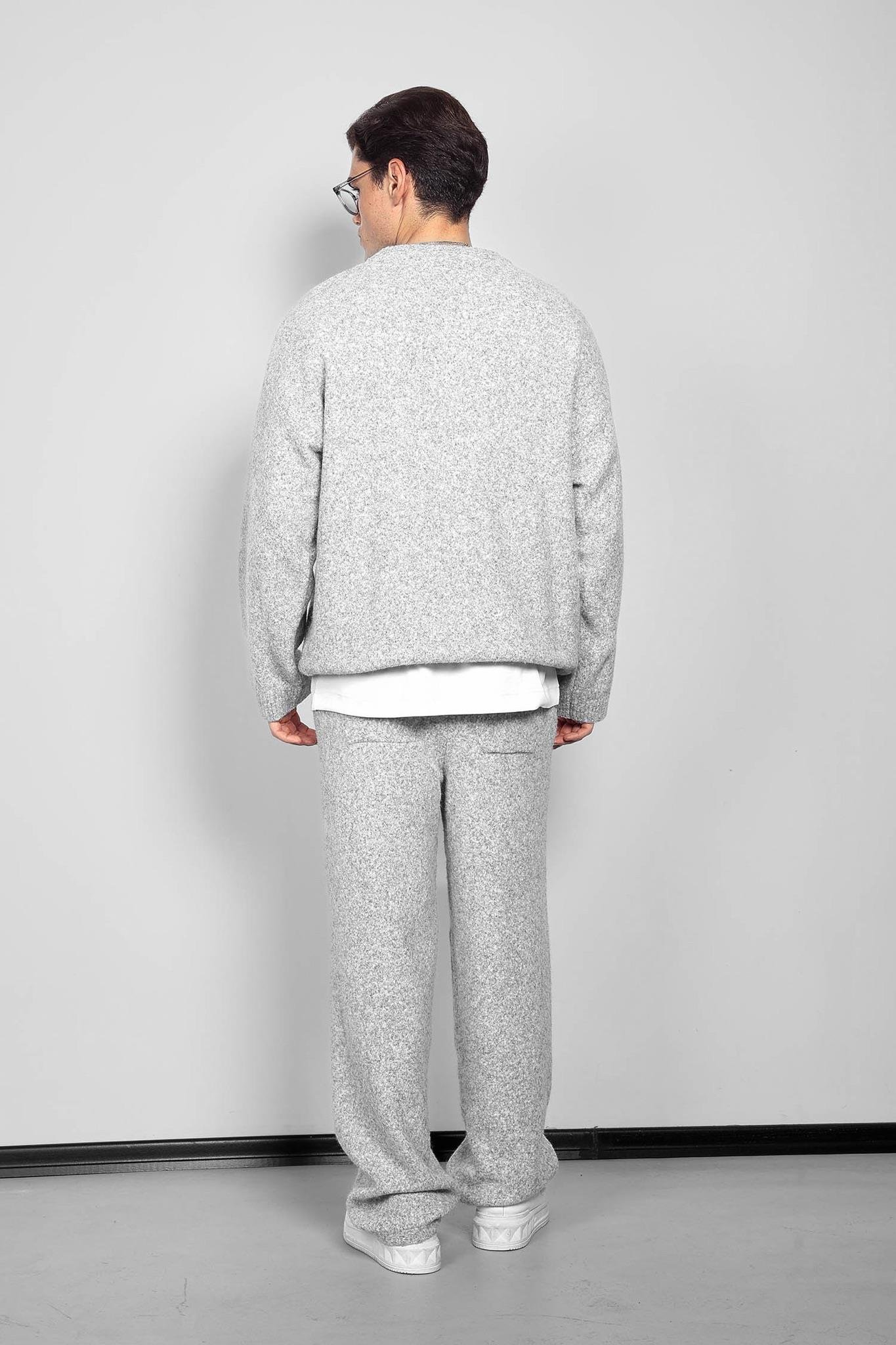 Erkek Oversize Boxy Fit Logo Detaylı Tüylü Kazak Gri