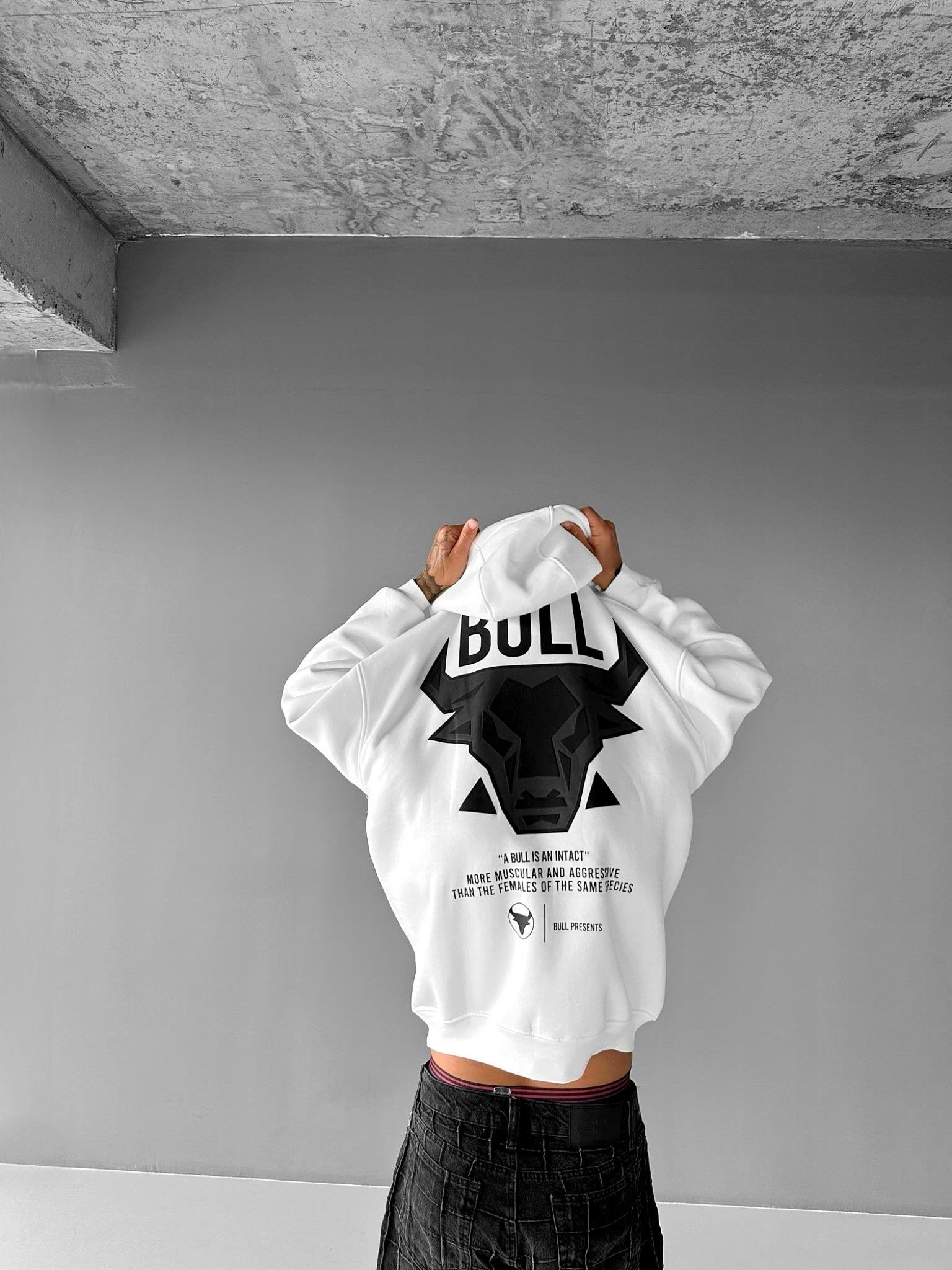Erkek Oversize Bull Baskılı Hoodie Beyaz