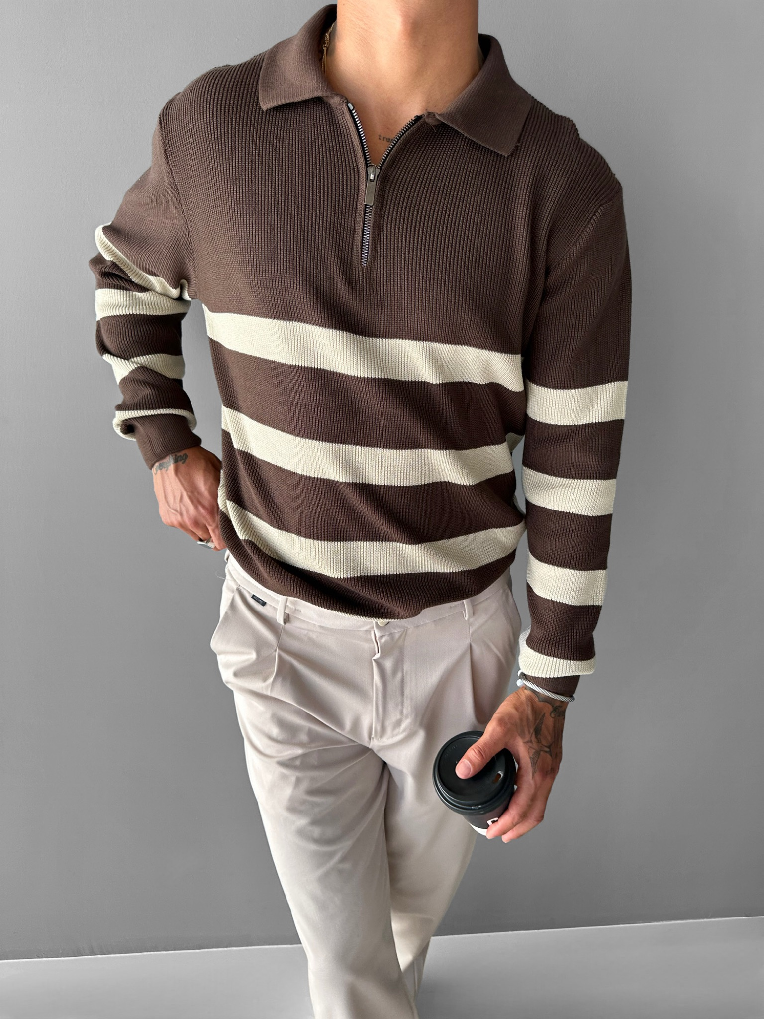 Erkek Oversize Desenli Yarım Fermuarlı Triko Kazak Kahverengi