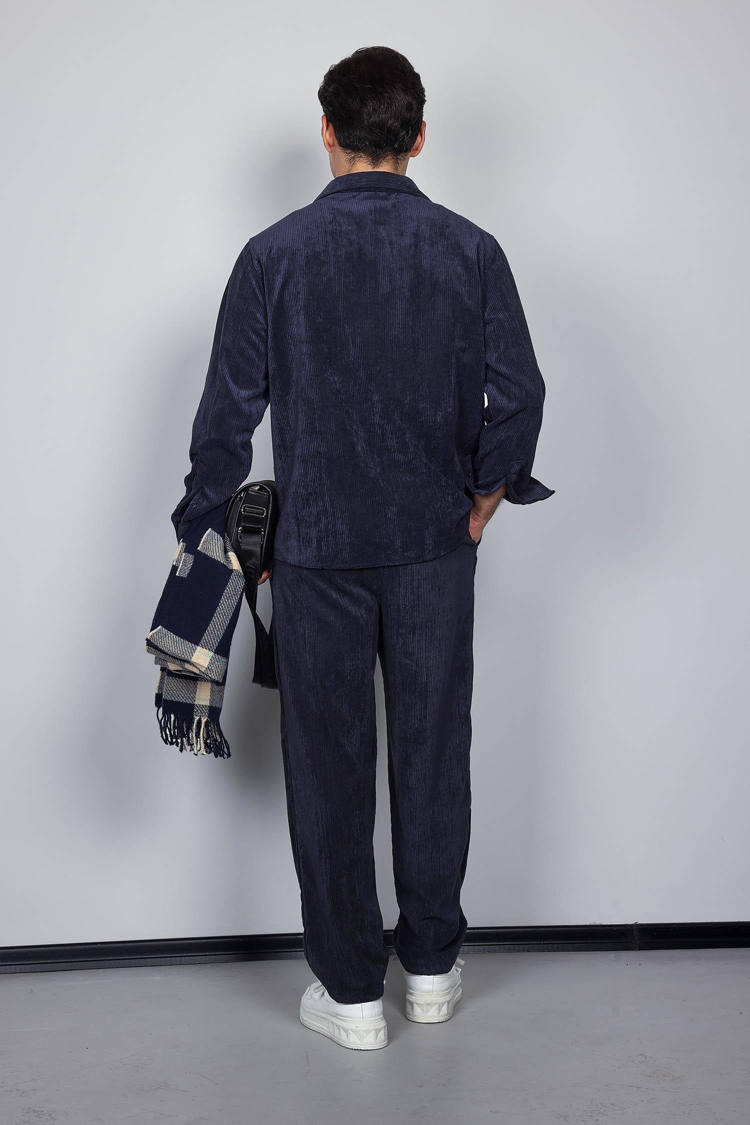 Erkek Oversize Kadife Dokulu Uzun Kollu Gömlek Lacivert